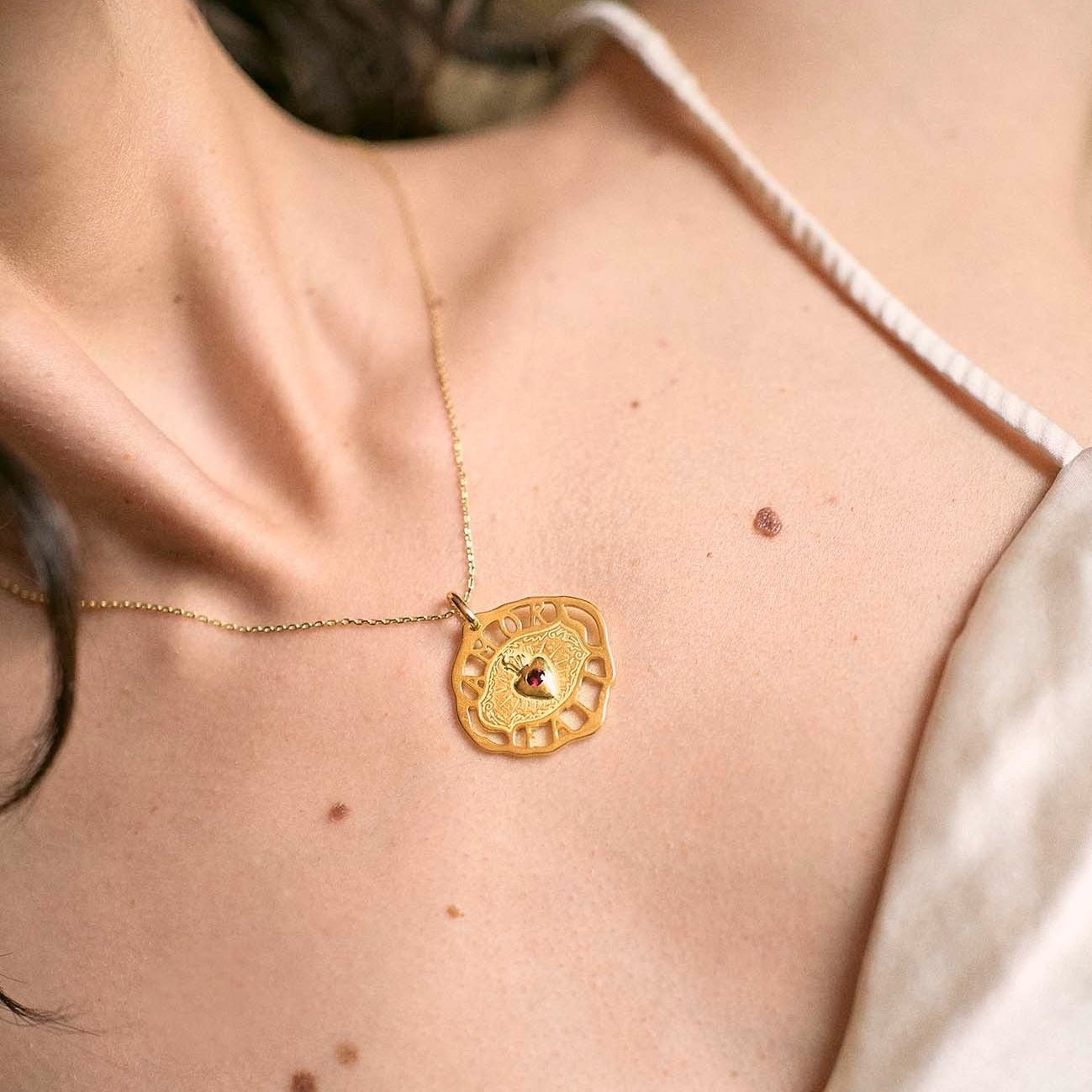 Alhaja Kette Amor Fati, vergoldet