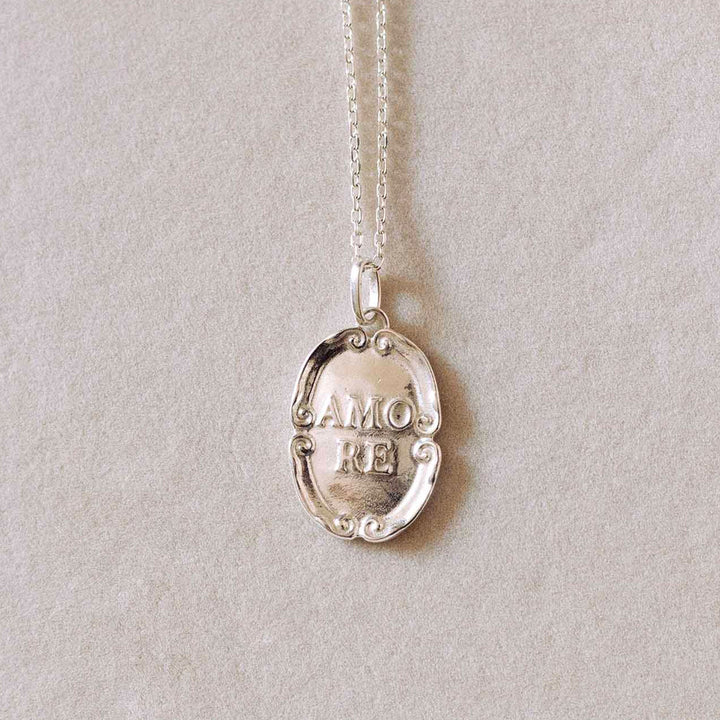 Alhaja Kette Amore, Silber