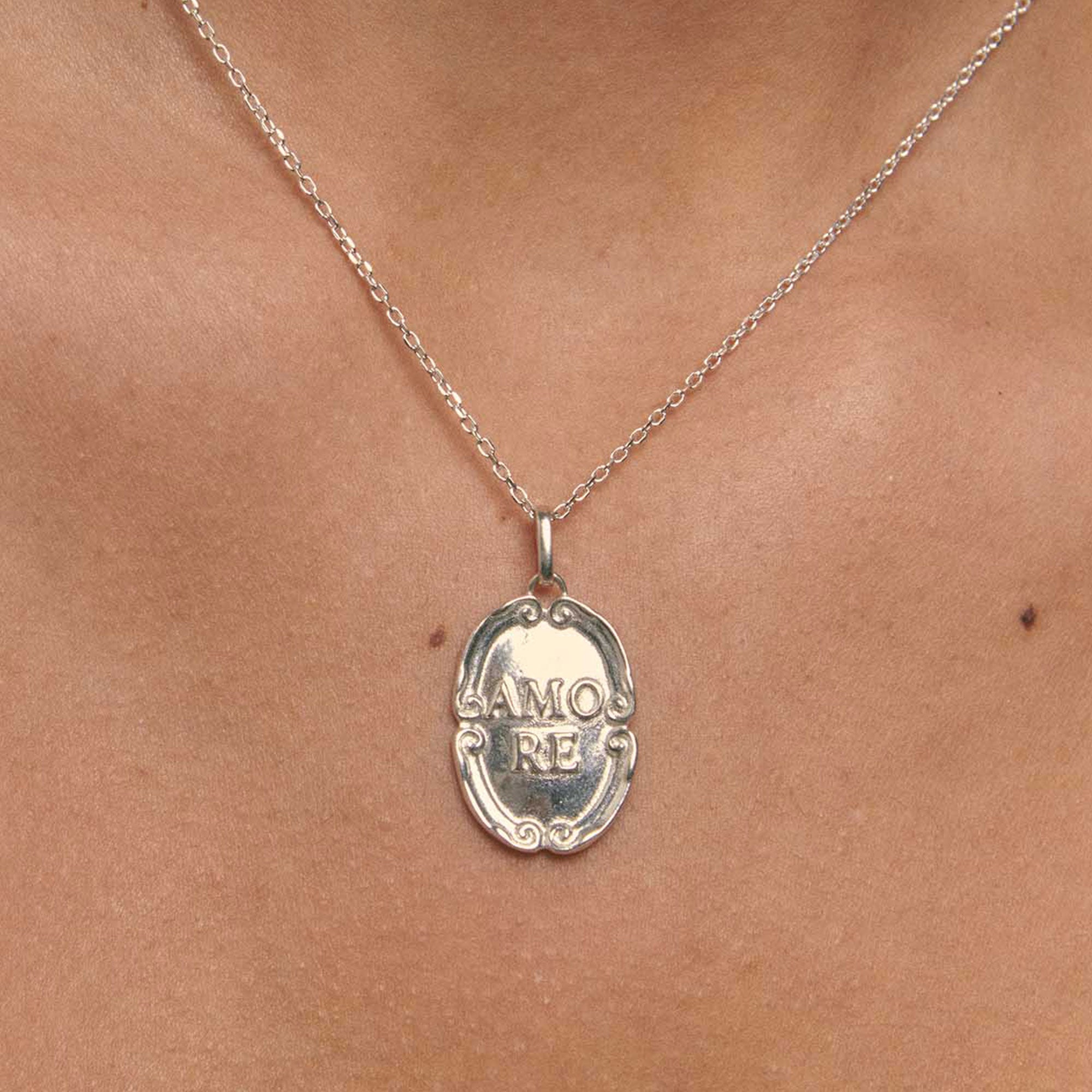 Alhaja Kette Amore, Silber