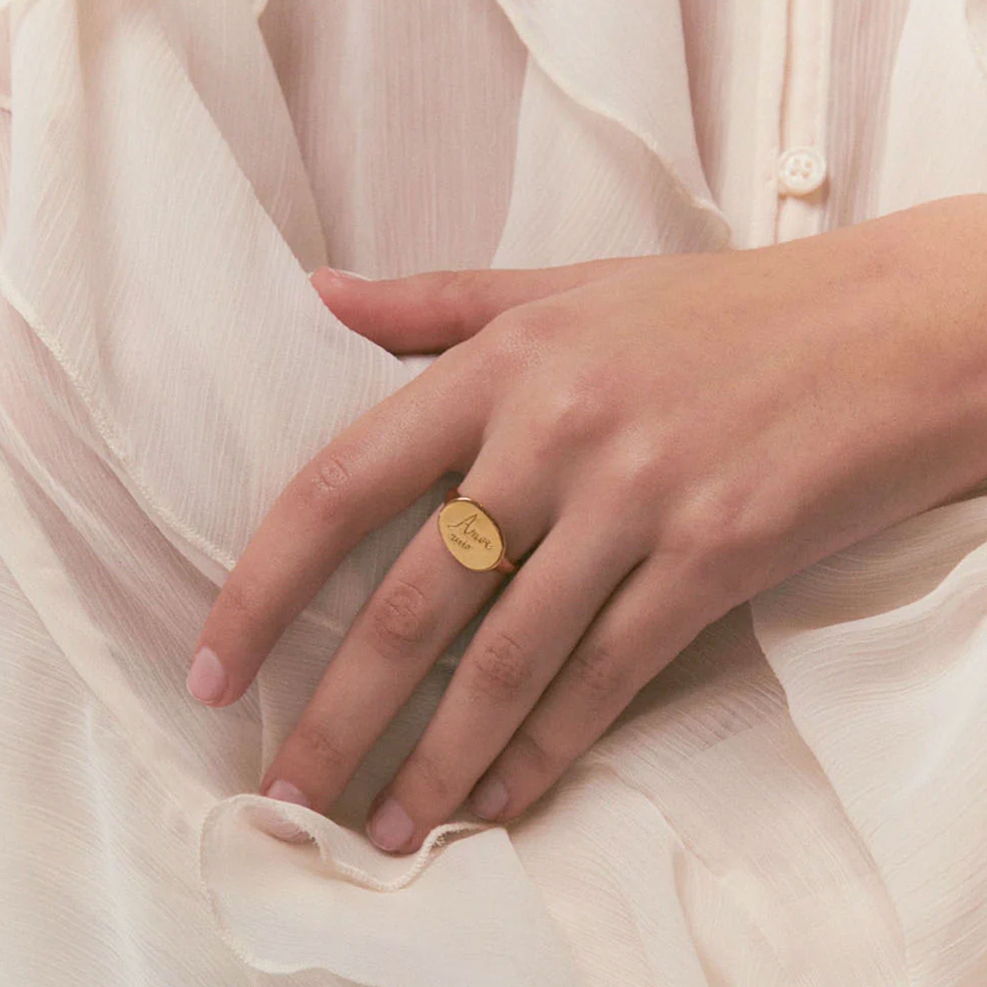 Alhaja Ring Amor Mío, vergoldet