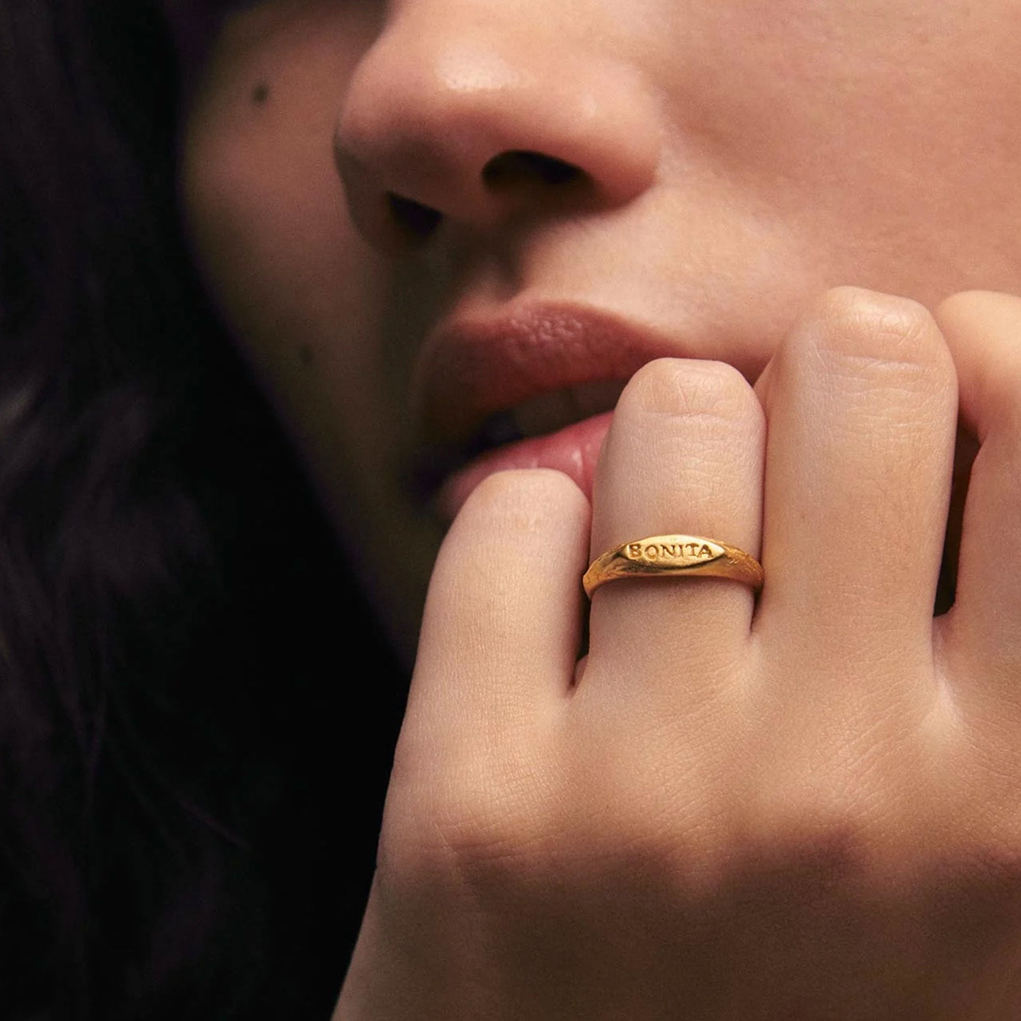 Alhaja Ring Bonita Signet, vergoldet