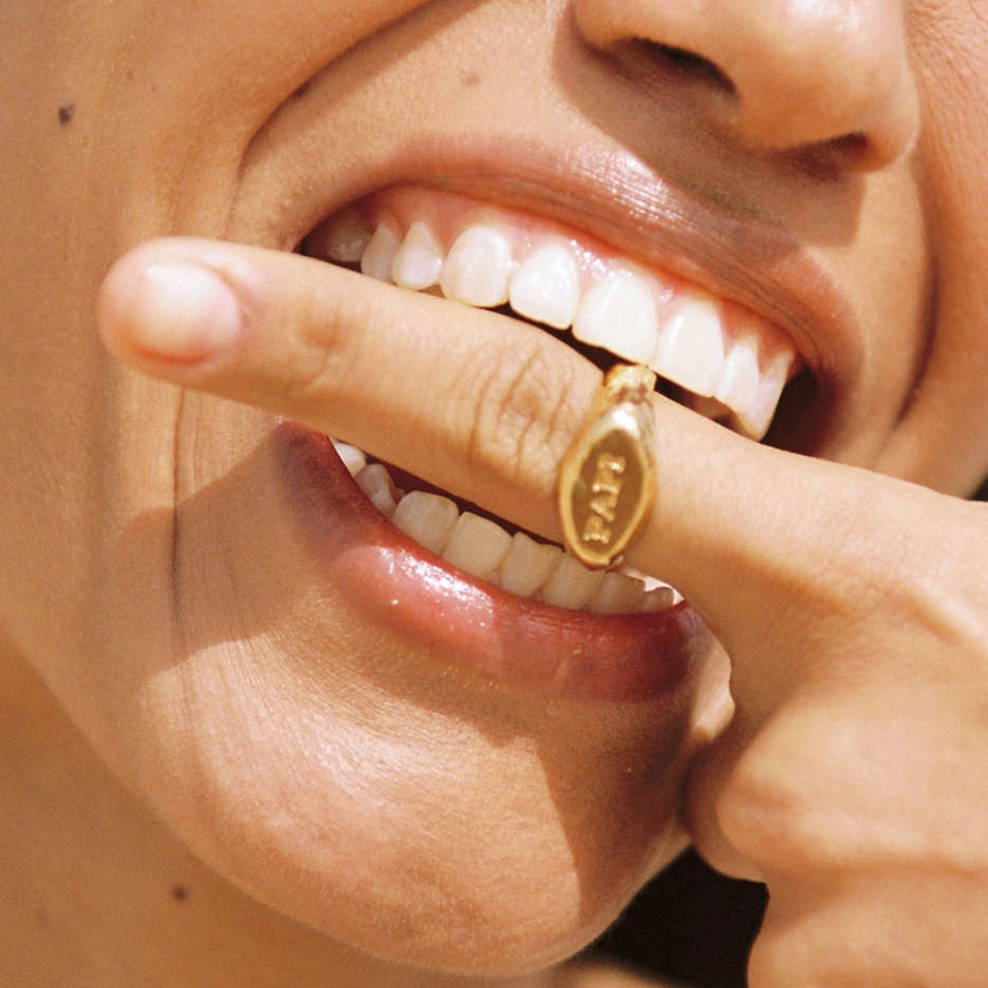 Alhaja Ring Papi Signet, vergoldet