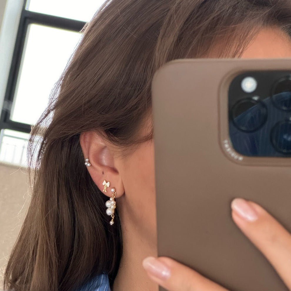 Jeberg Jewellery Ohrstecker Petite Bow Plain, vergoldet