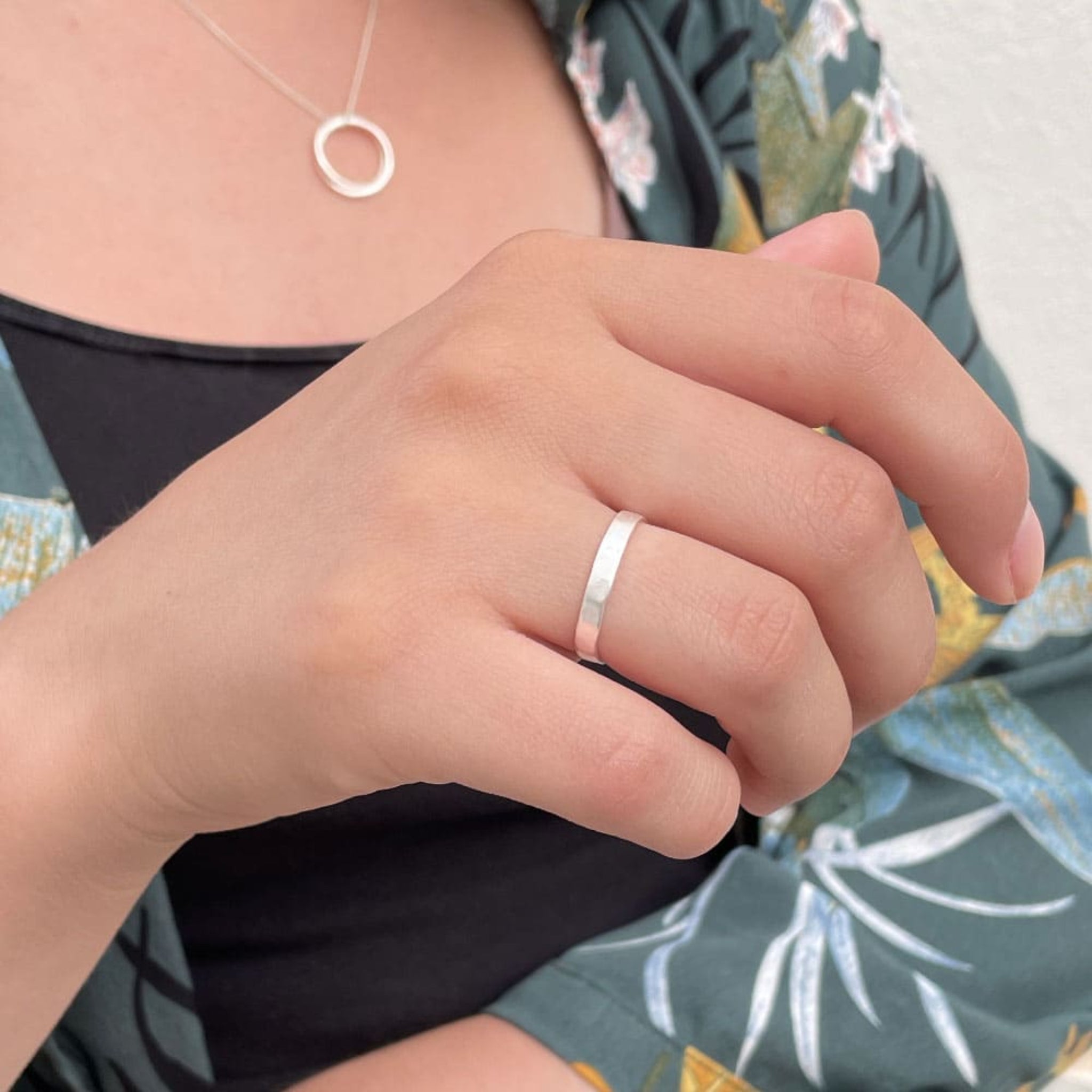 Susi Cala Ring Kam, Silber