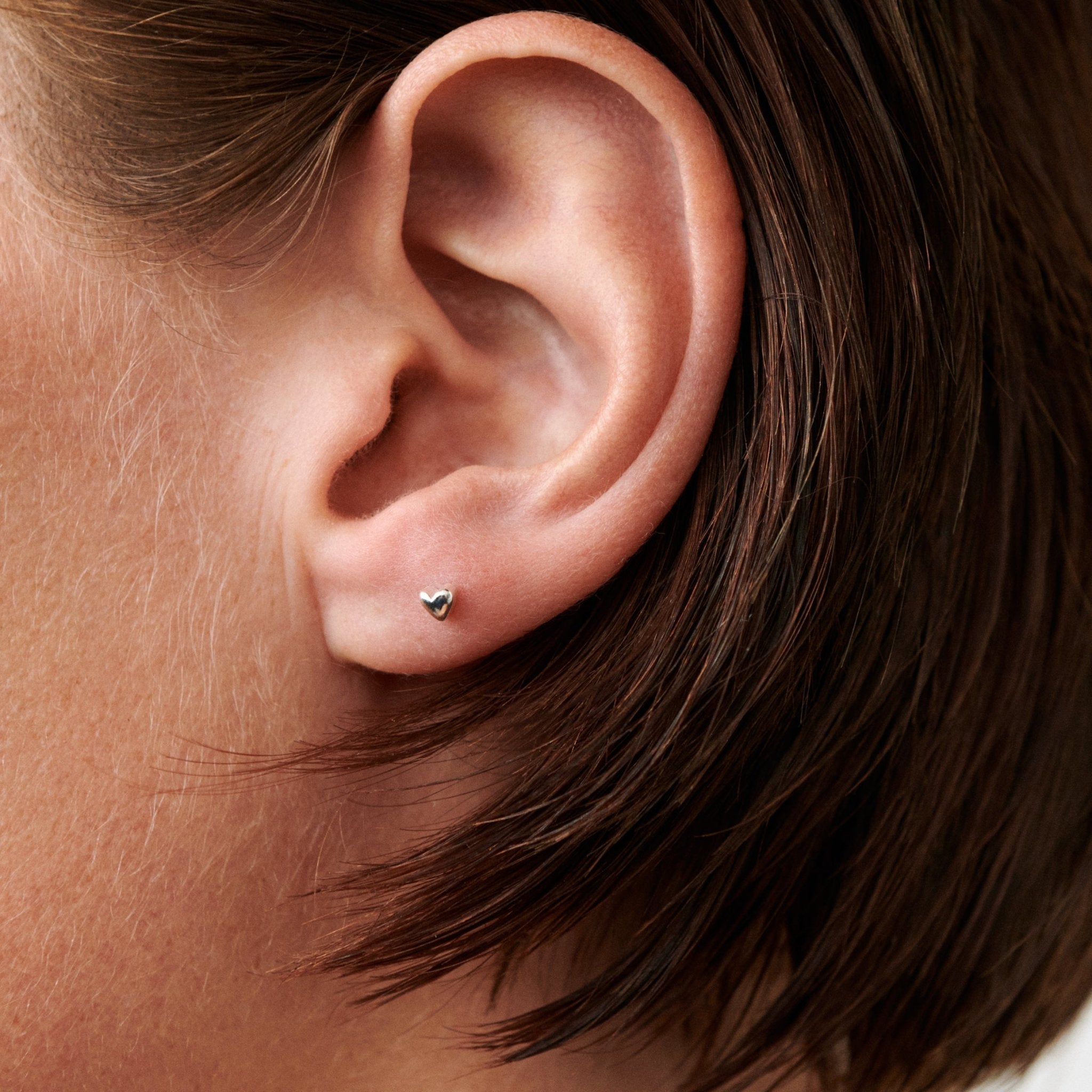 Pernille Corydon Piercing Adore Helix, vergoldet