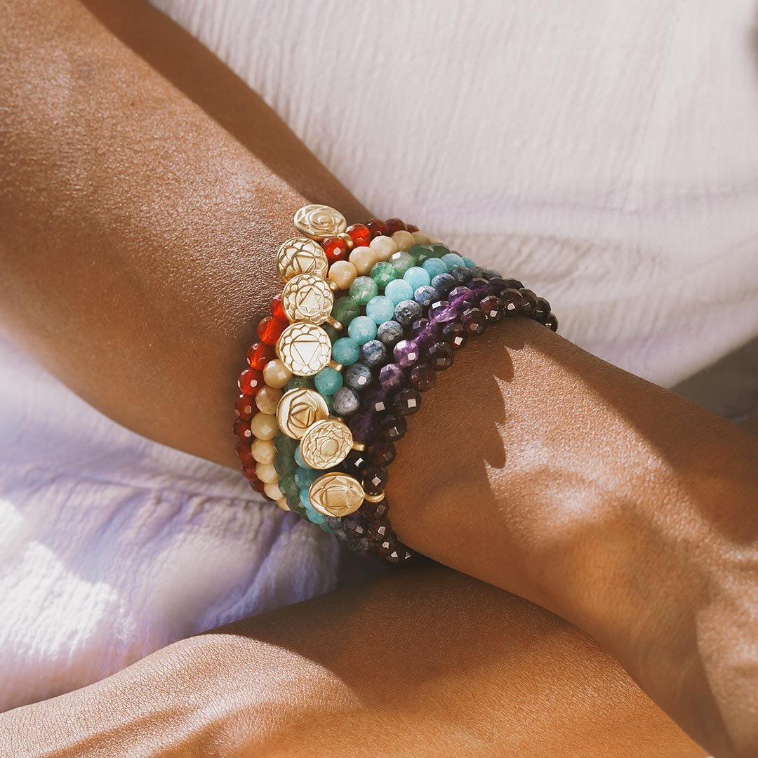 Satya Jewelry Armband Heart Chakra Aventurine, vergoldet