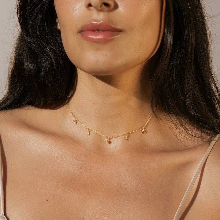 Satya Jewelry Kette Enchanted Journey Celestial Choker, vergoldet