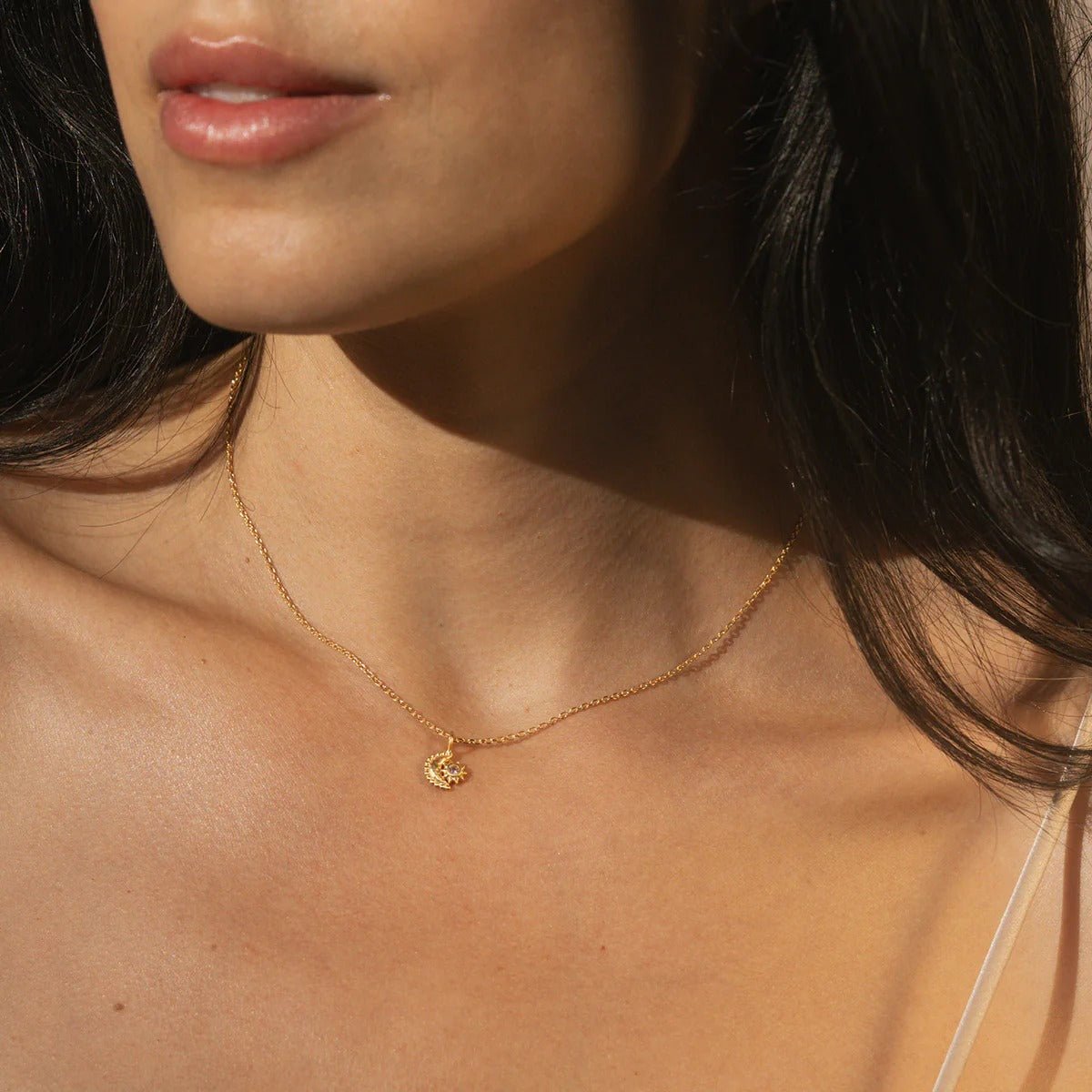 Satya Jewelry Kette Guiding Star Celestial White Topaz, vergoldet