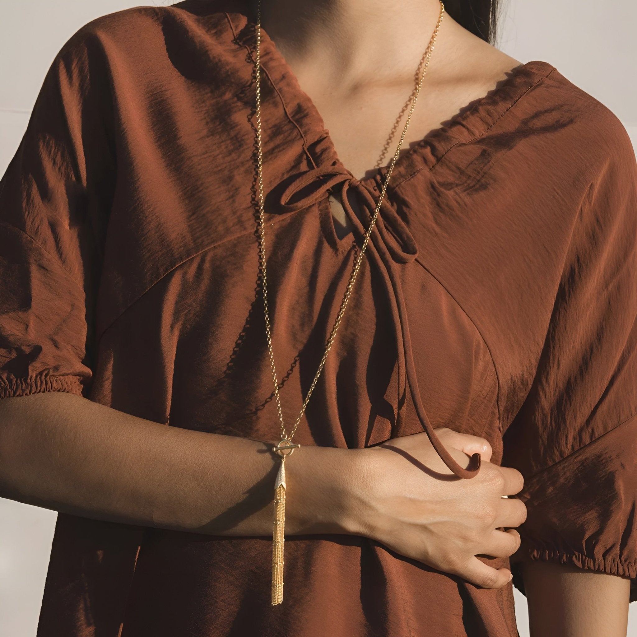 Satya Jewelry Kette Paths in Motion Tassel Toggle, vergoldet