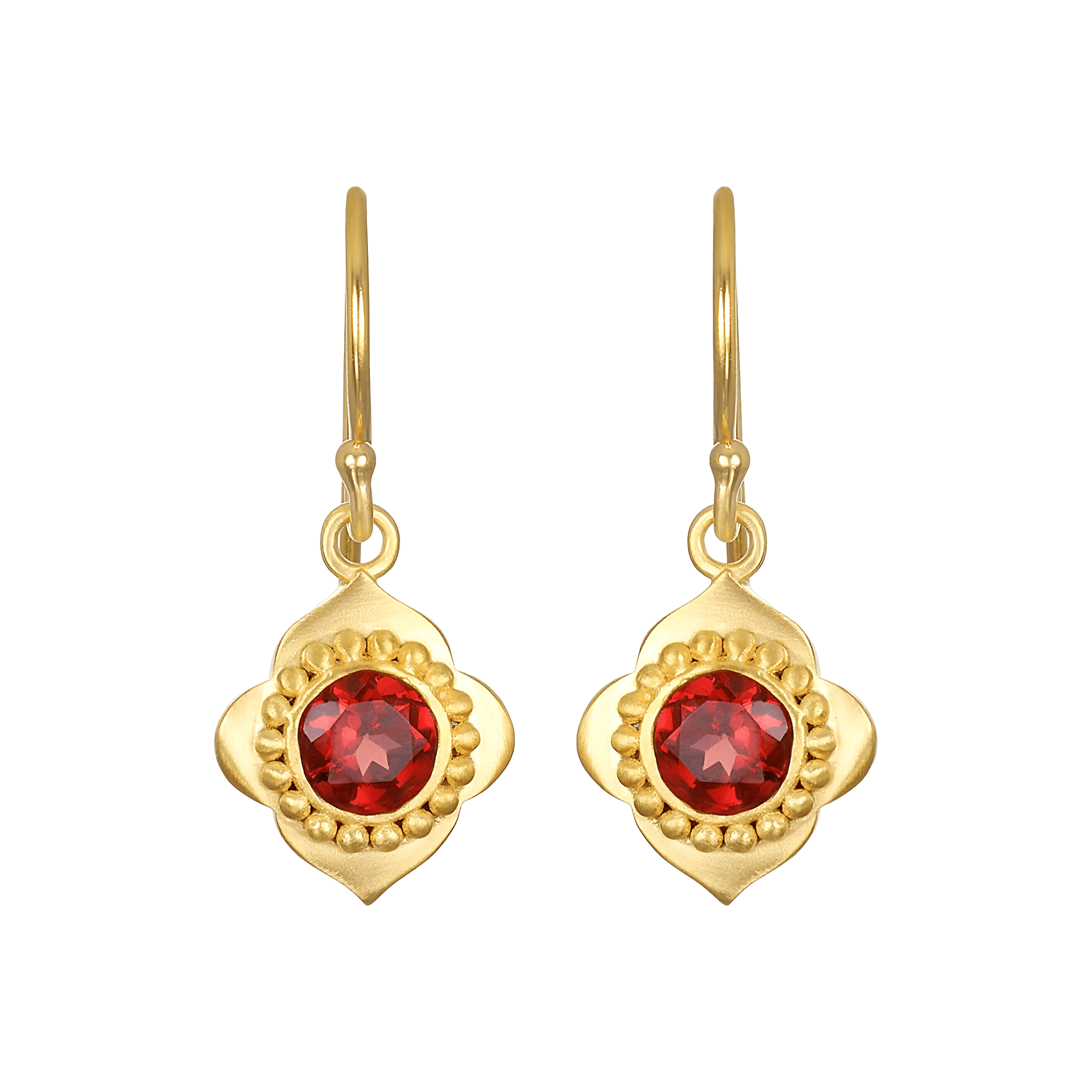 Satya Jewelry Ohrringe Strong Heart Garnet Drop, vergoldet
