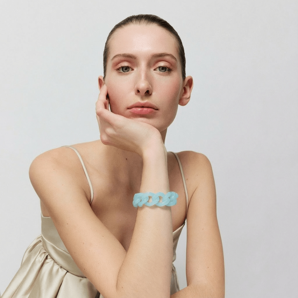 Vanessa Baroni Armband Flat Chain, opaline blue, vergoldet