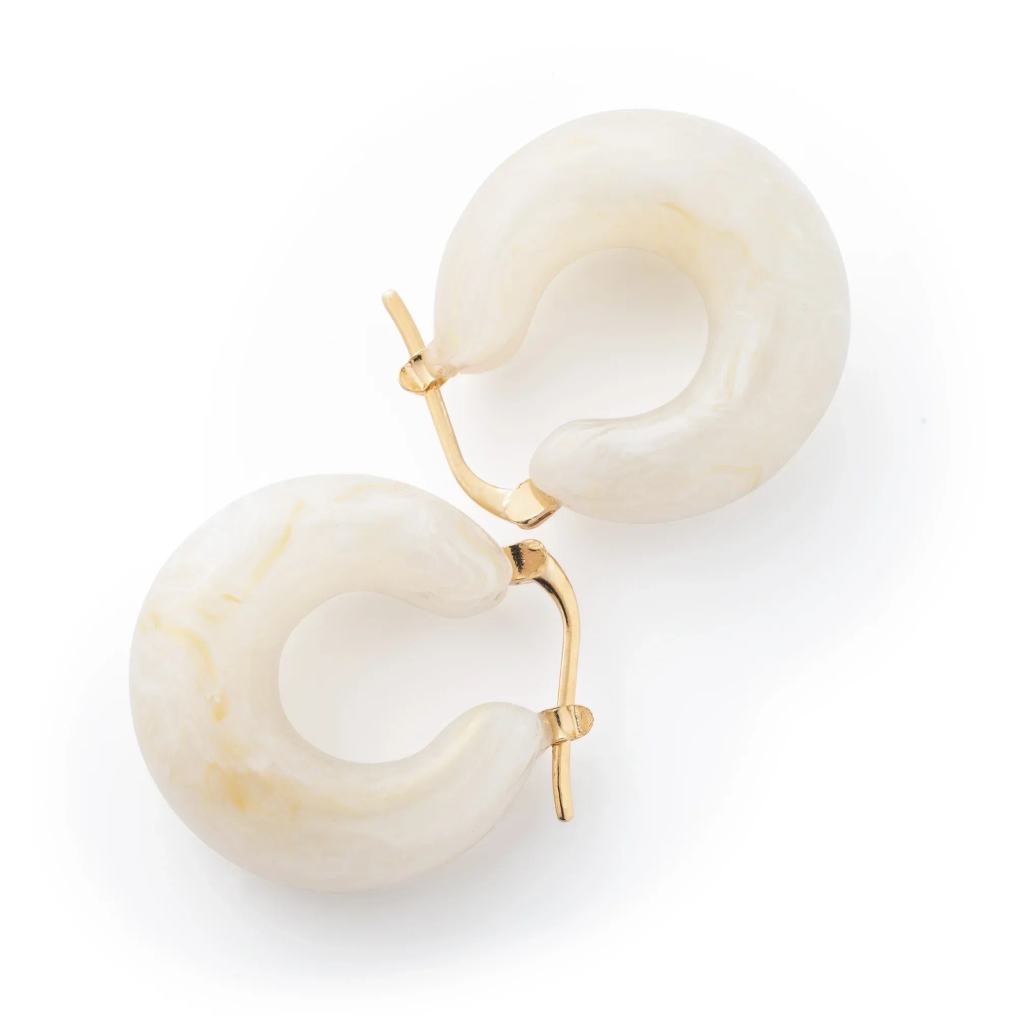 Vanessa Baroni Creolen Circlet, pearl marble, vergoldet