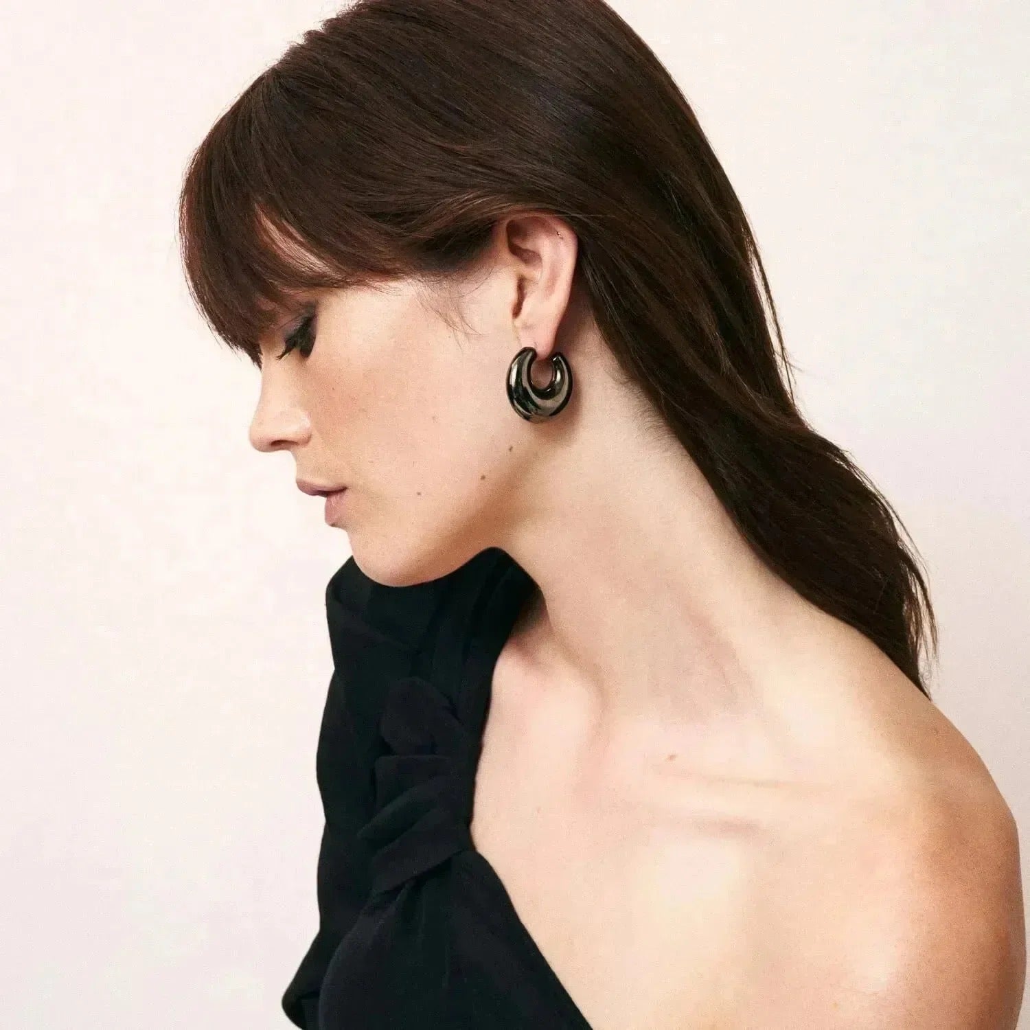 Vanessa Baroni Creolen Moon, ultrablack, vergoldet