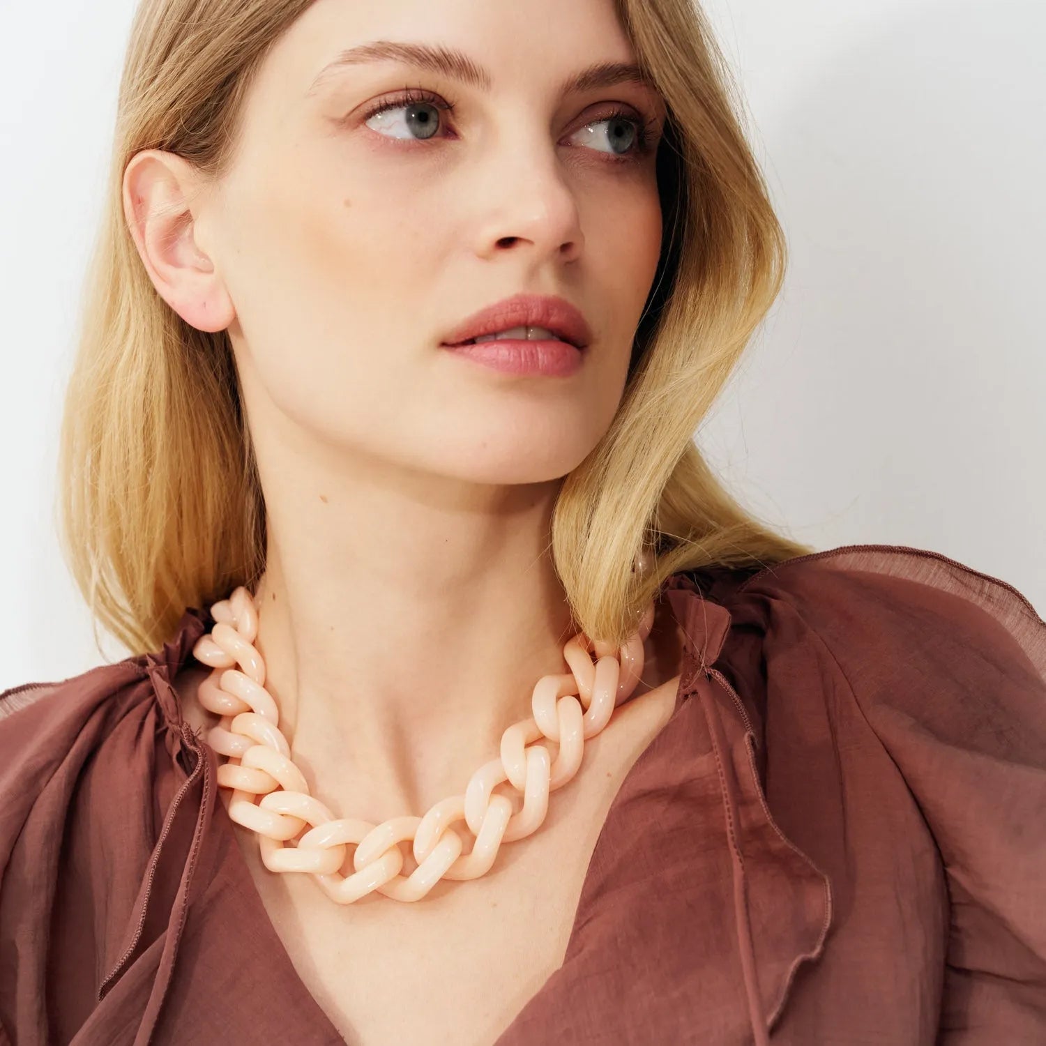 Vanessa Baroni Kette Flat Chain, peach sorbet, vergoldet