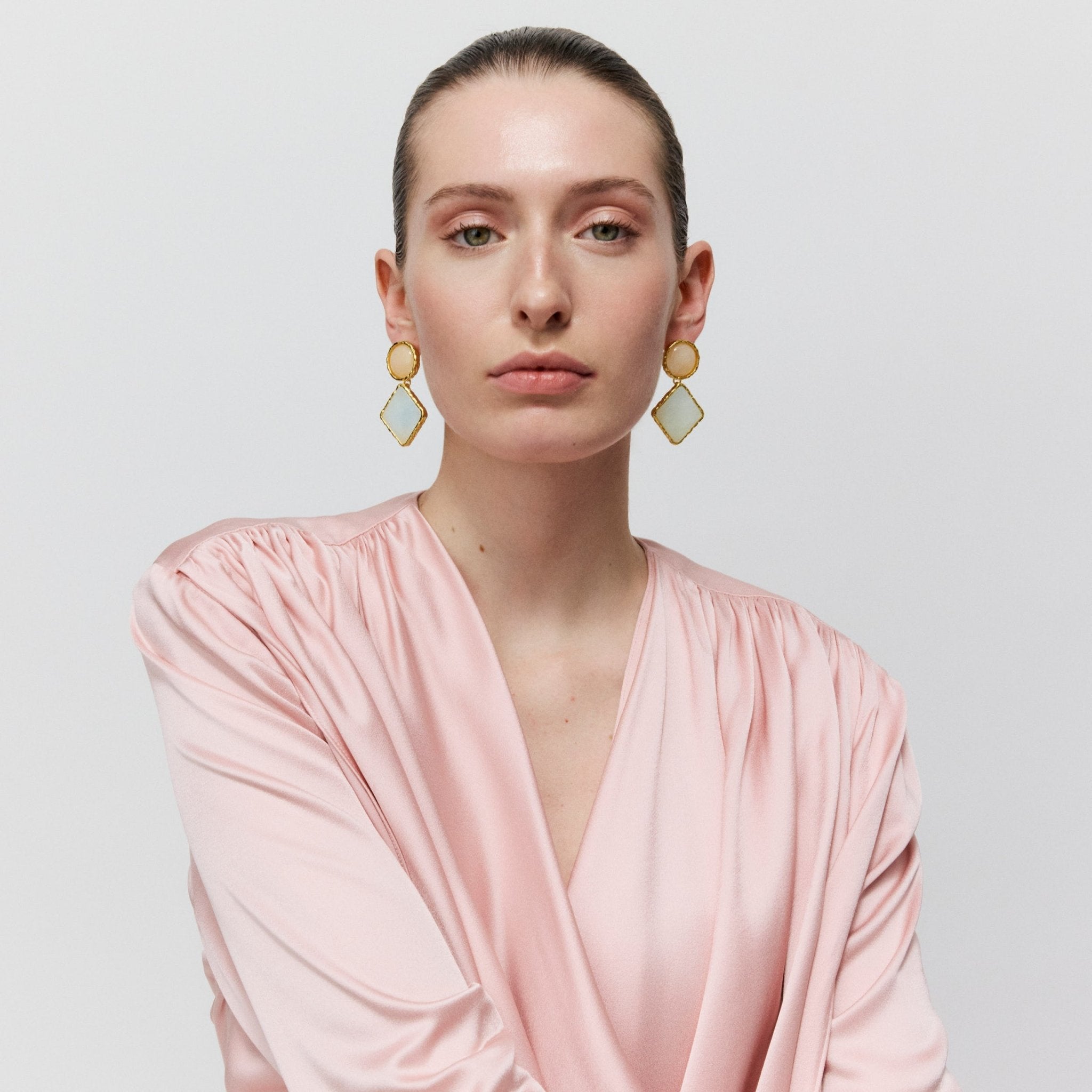 Vanessa Baroni Ohrringe Vintage Geometric, latte marble - cloud marble, vergoldet