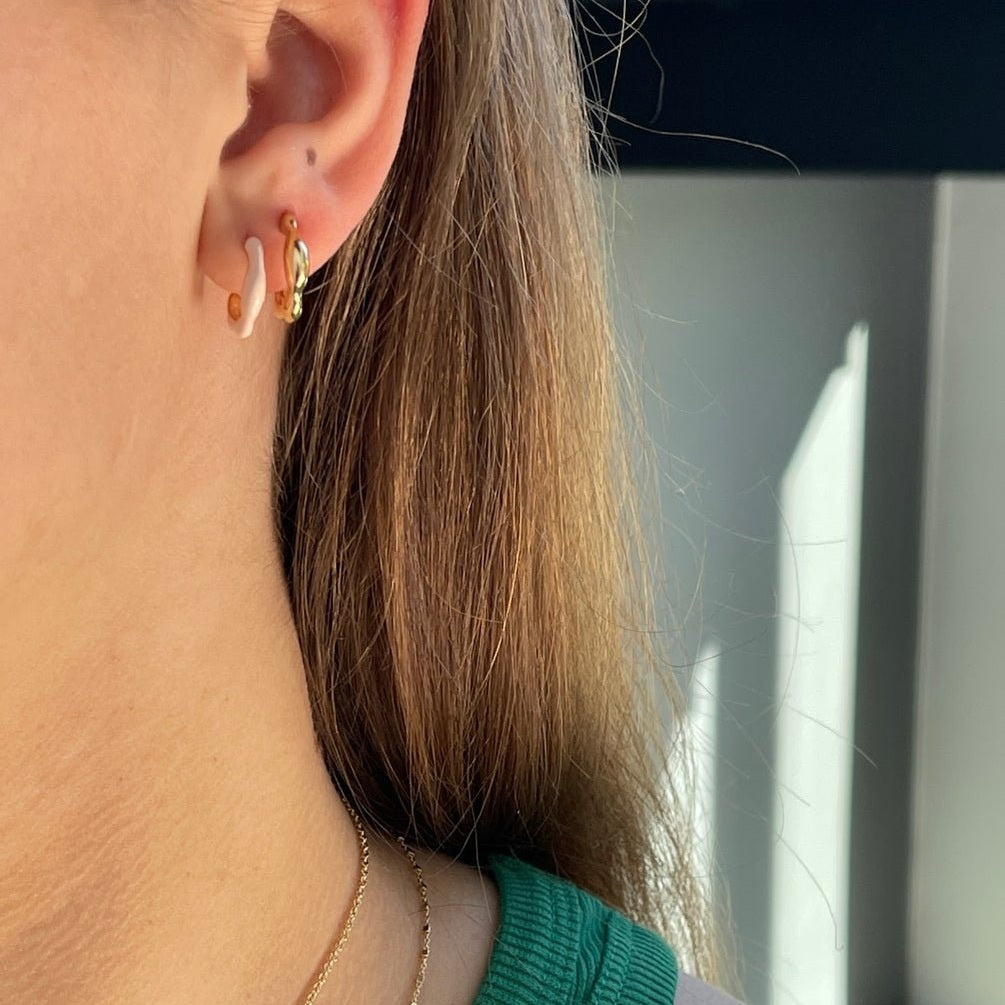 Jeberg Jewellery Creolen Balance Enamel Soft Pink Hoops, vergoldet