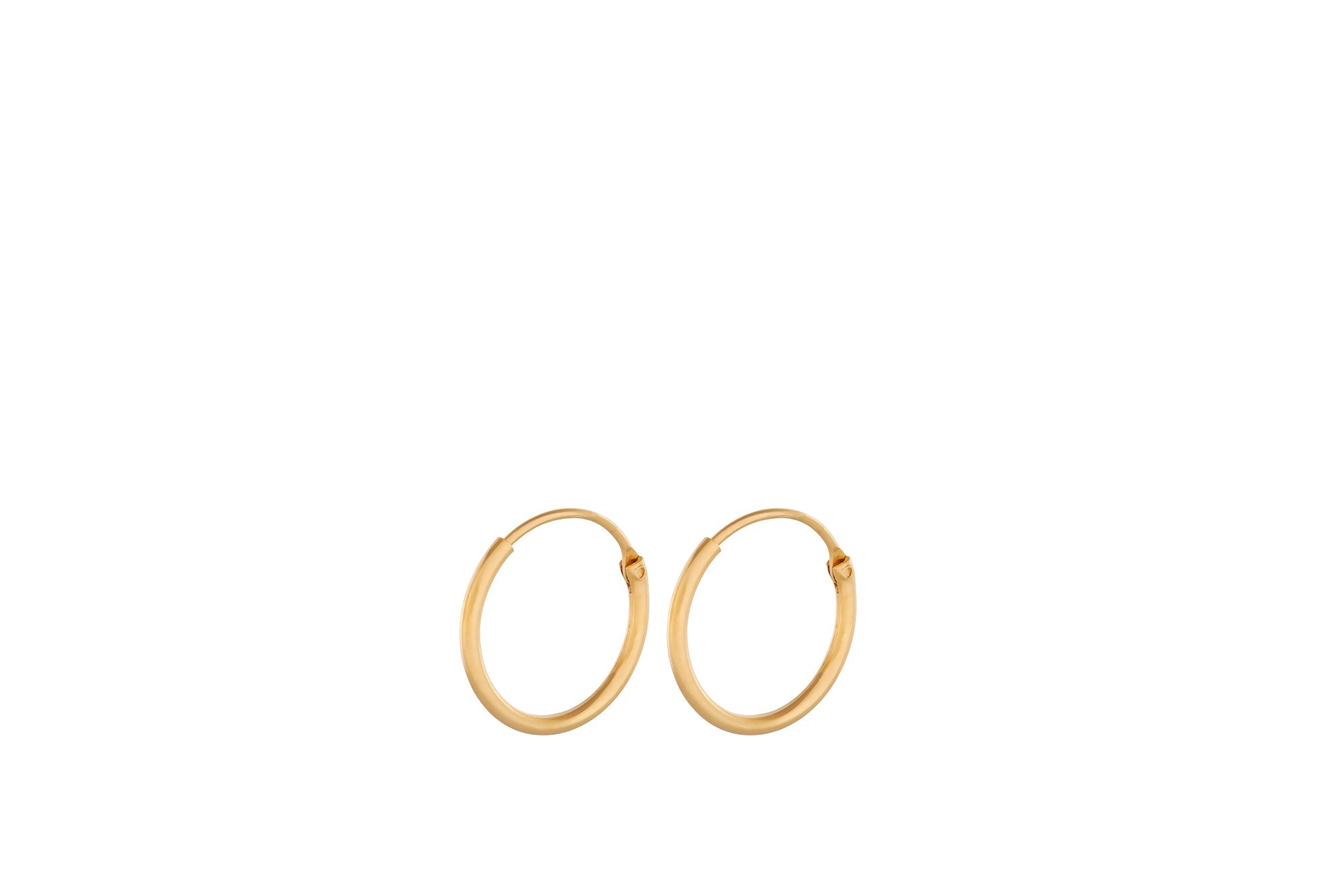Pernille Corydon Creolen Tiny Plain Hoops, vergoldet