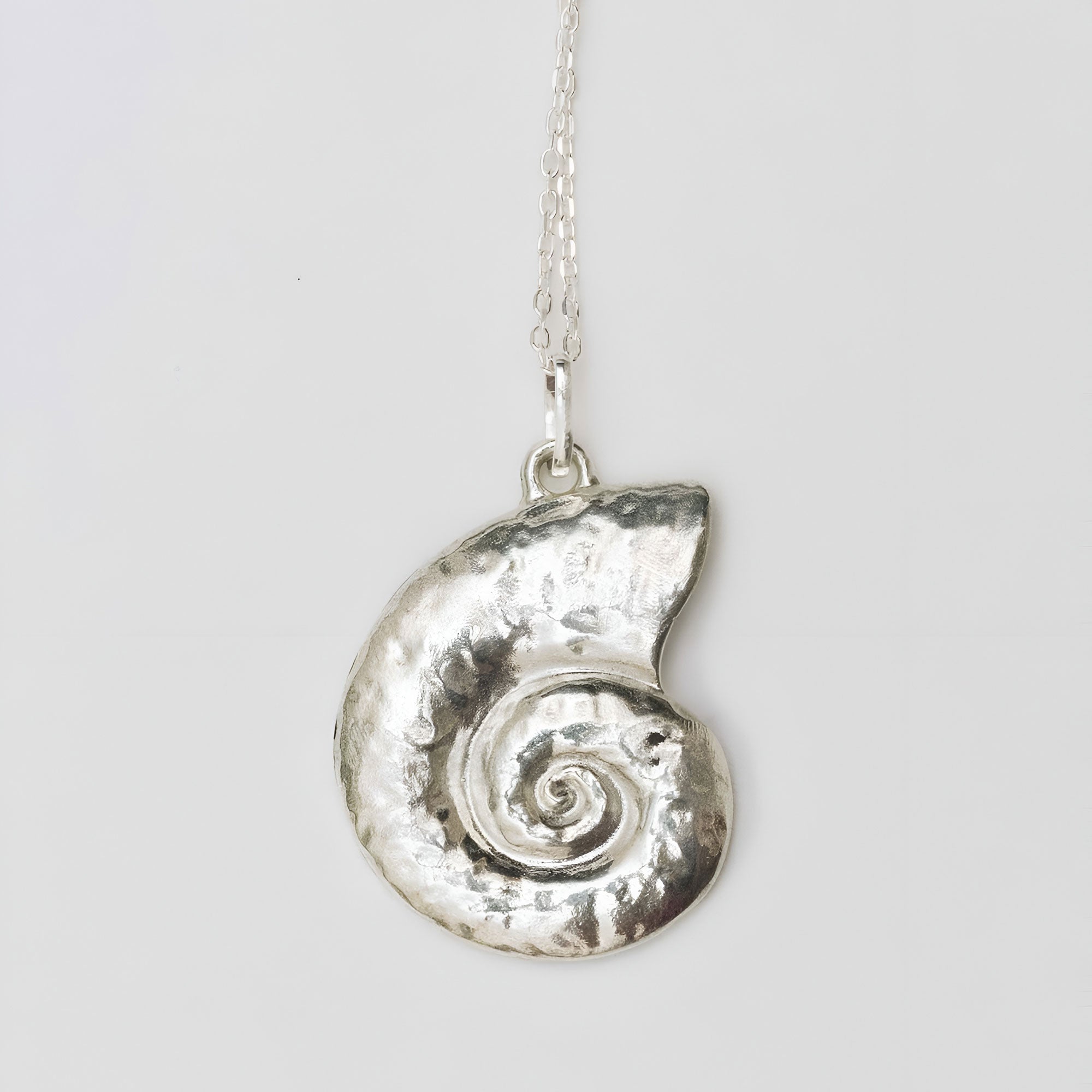 Alhaja Kette Caracola, Silber