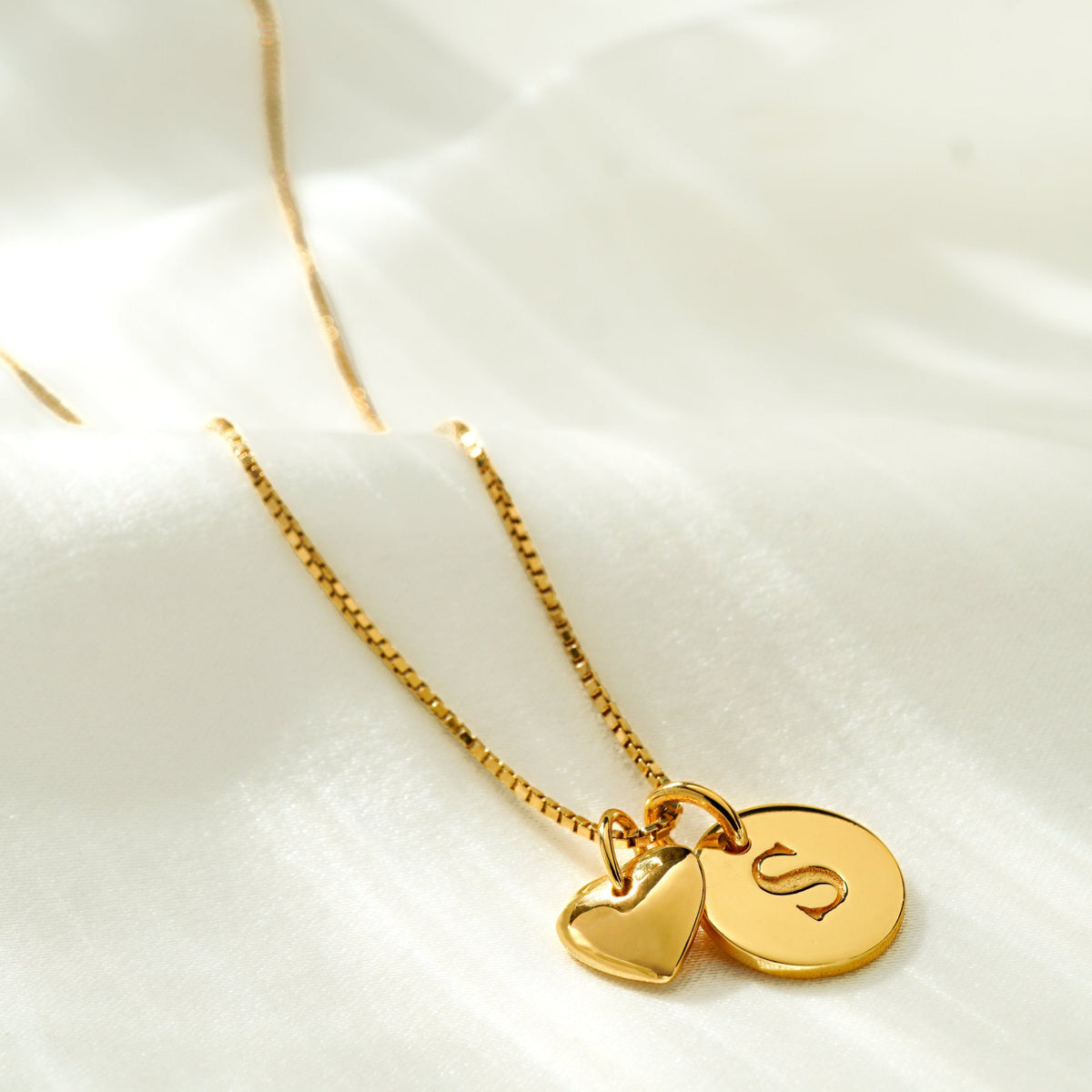 Syster P Kettenanhänger Beloved Heart, vergoldet