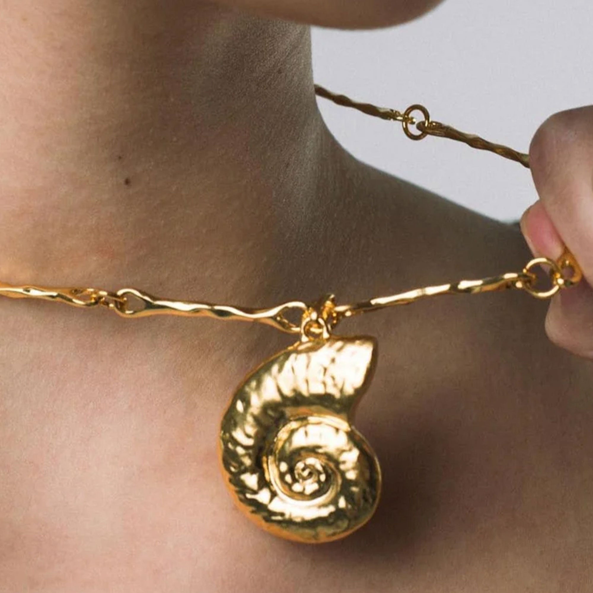 Alhaja Kette Nautilus, vergoldet