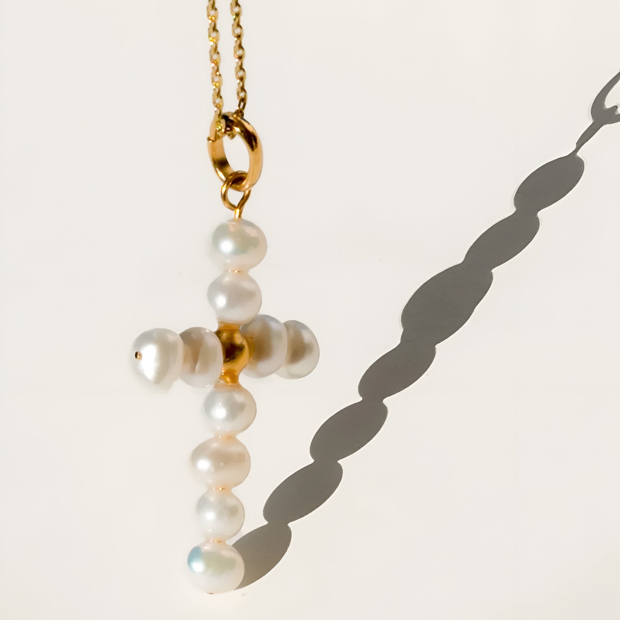 Alhaja Kette Pearly Cross, vergoldet 44 cm