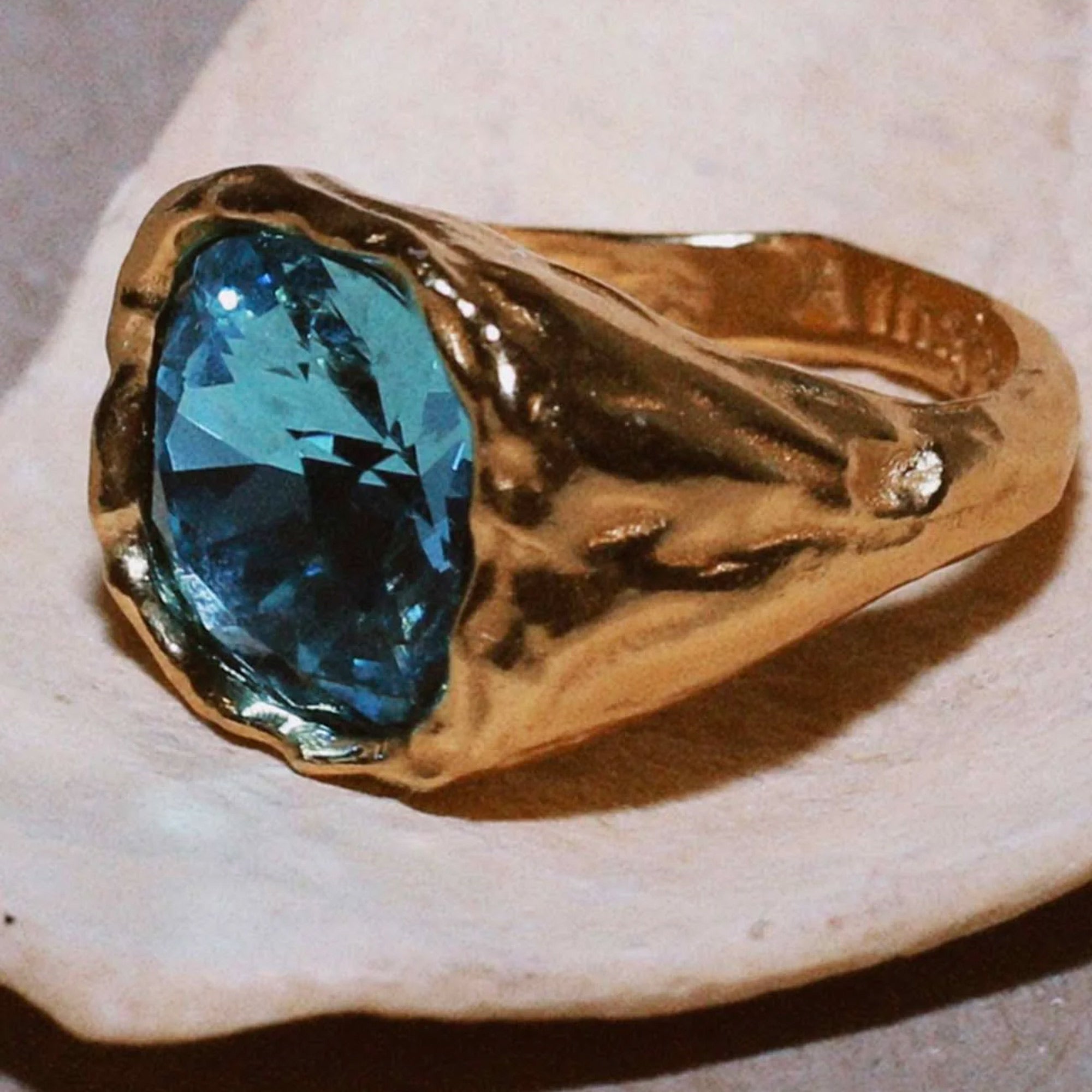 Alhaja Ring Amalfi, blau, vergoldet