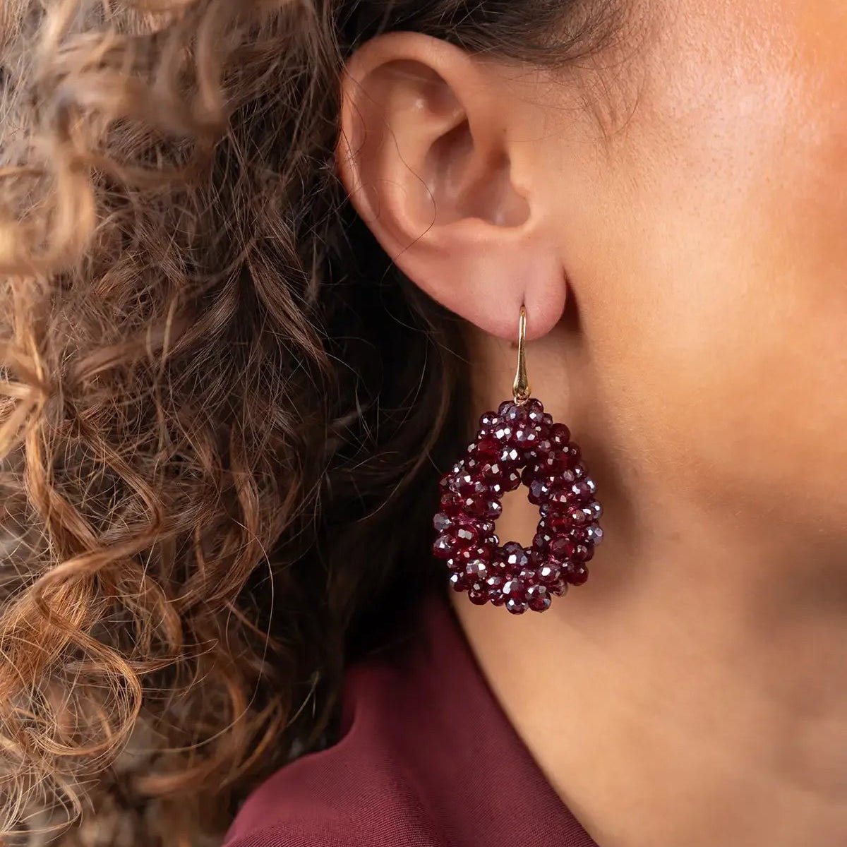 LOTT.gioielli Ohrringe Berry Drop, Irregular stones, cherry lacquer, S, vergoldet