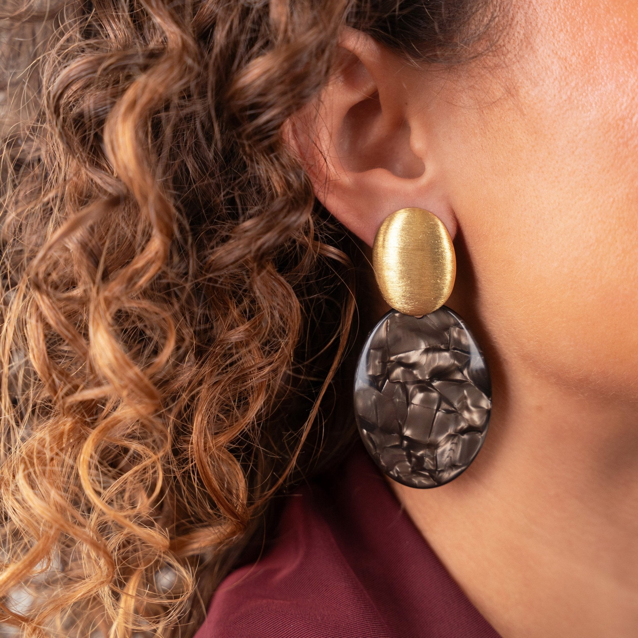 LOTT.gioielli Ohrringe Sirius Closed Bugle Oval, L, nutshell satin, vergoldet