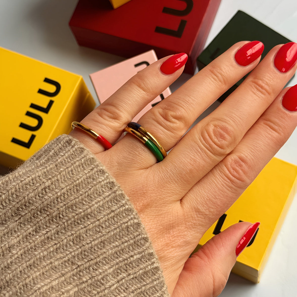 #farbe_gold, passion red