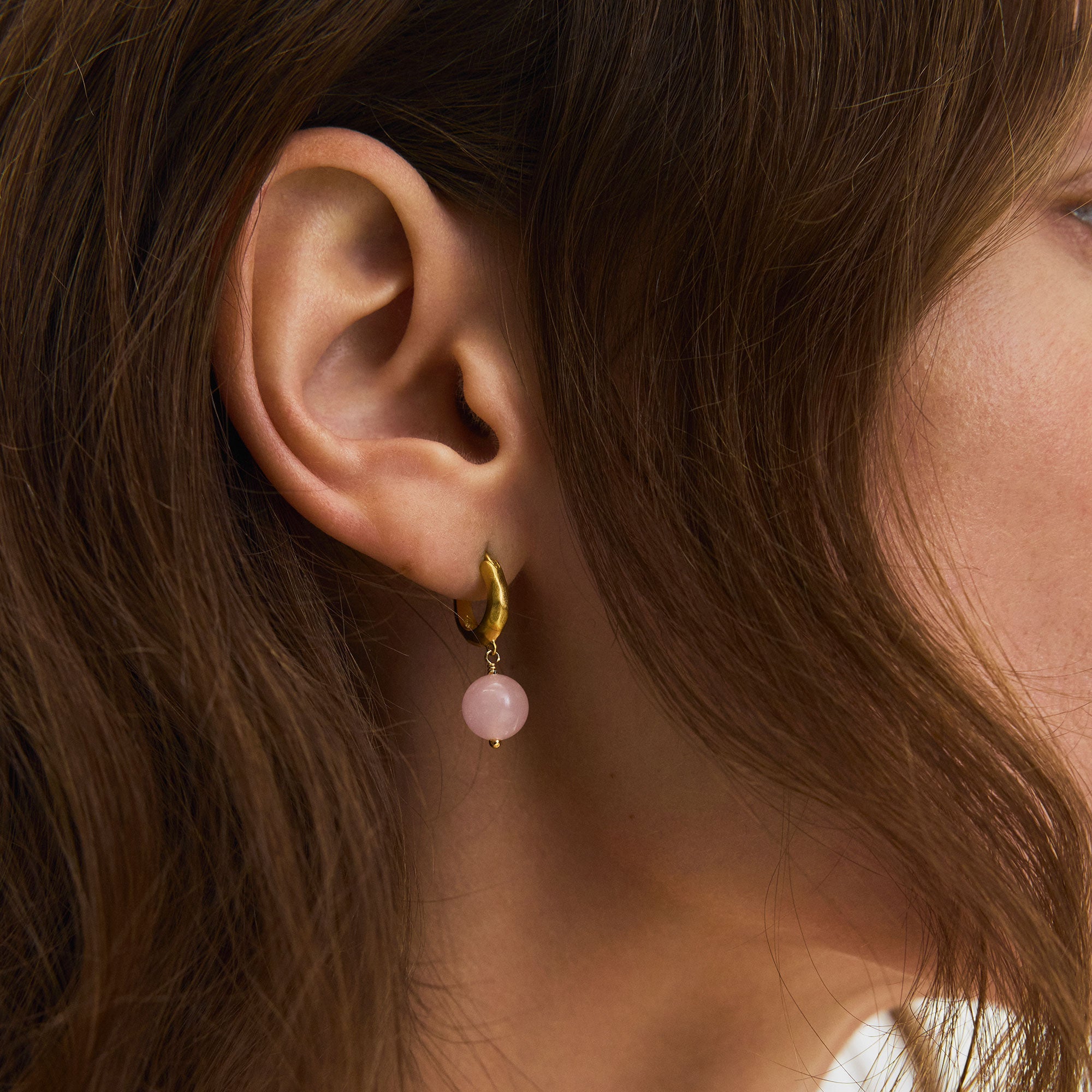 Pernille Corydon Ohrringe Blush, vergoldet