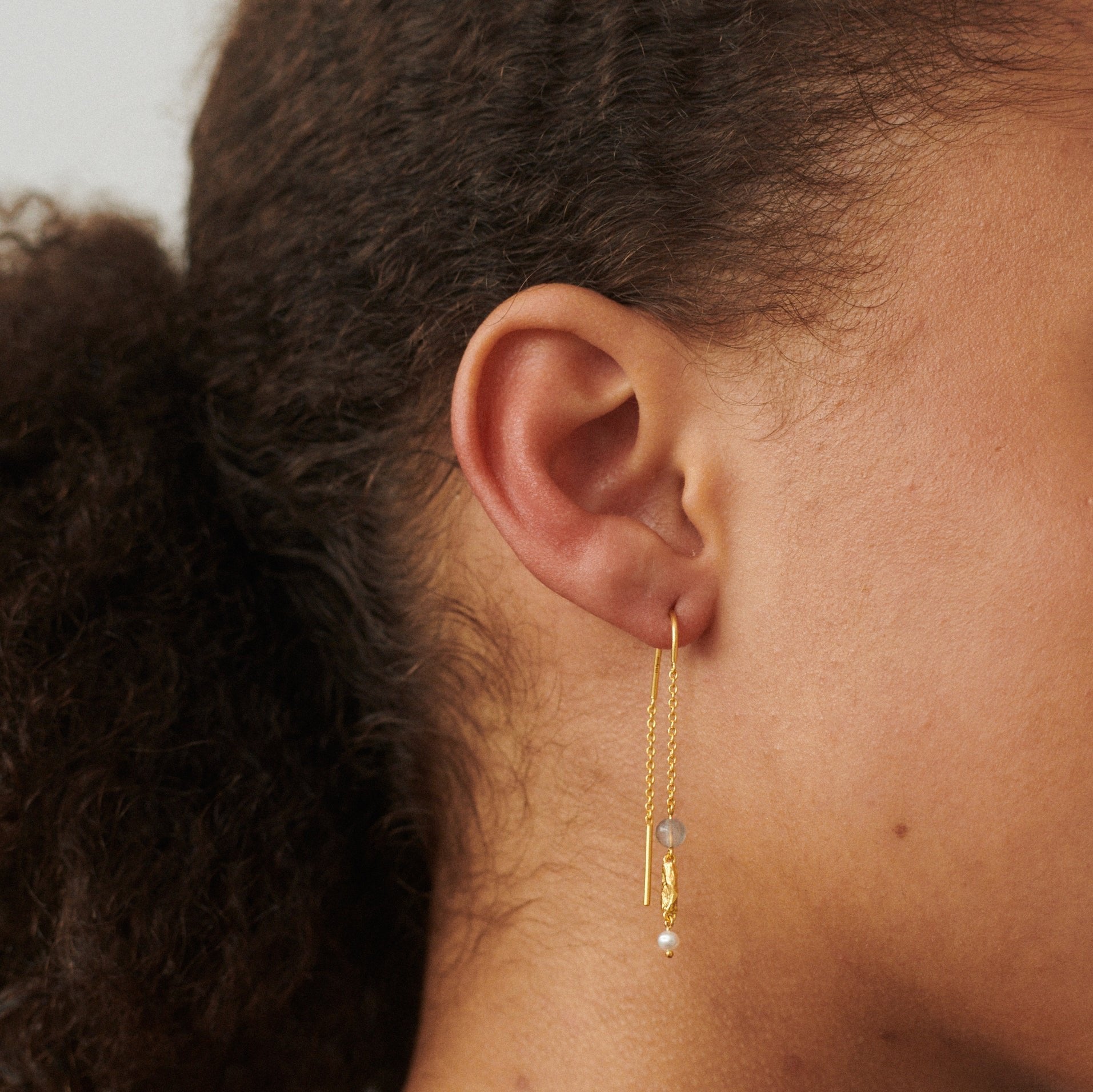 Pernille Corydon Ohrringe Soft Sky Earchains, Silber