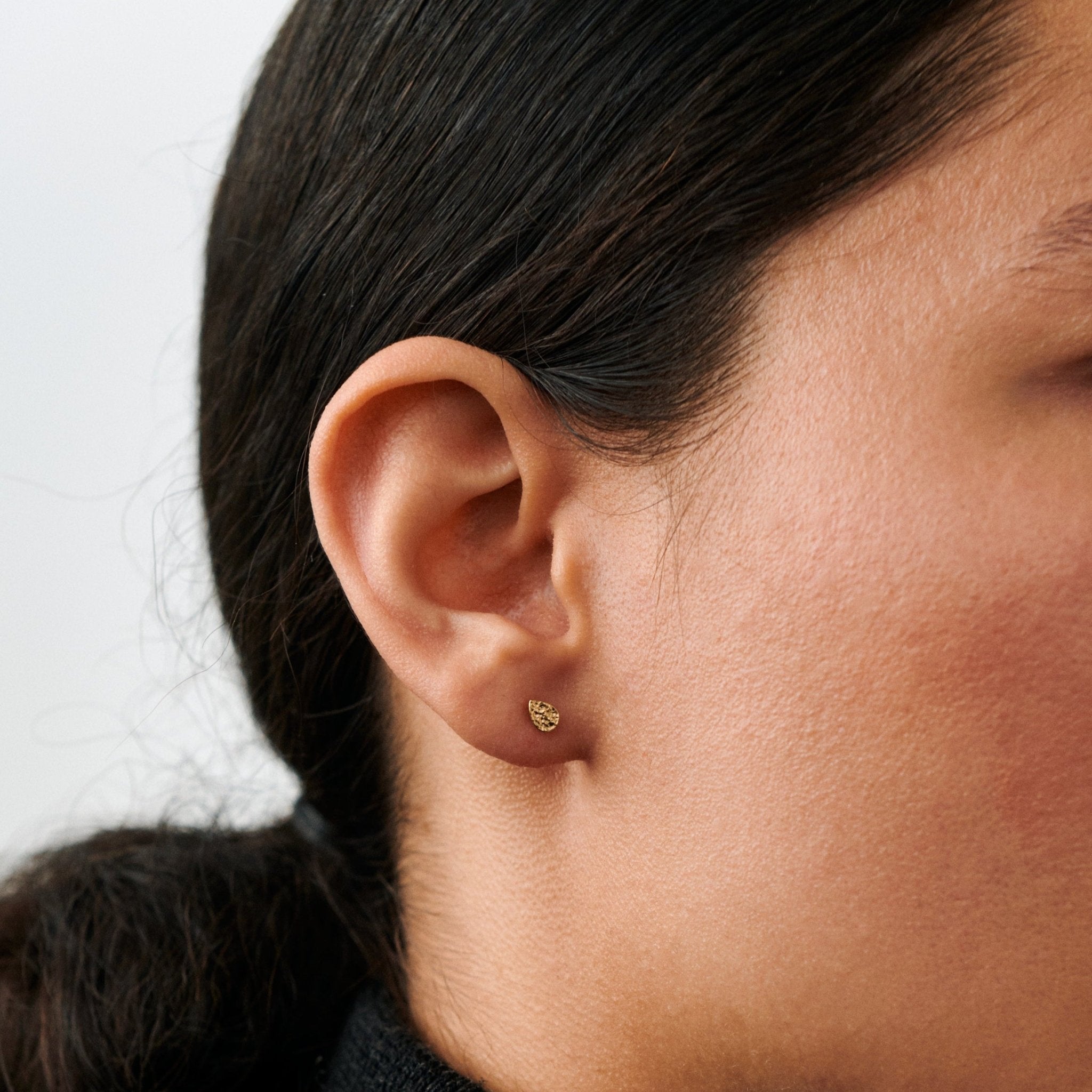 Pernille Corydon Ohrstecker Drop Nature, Silber