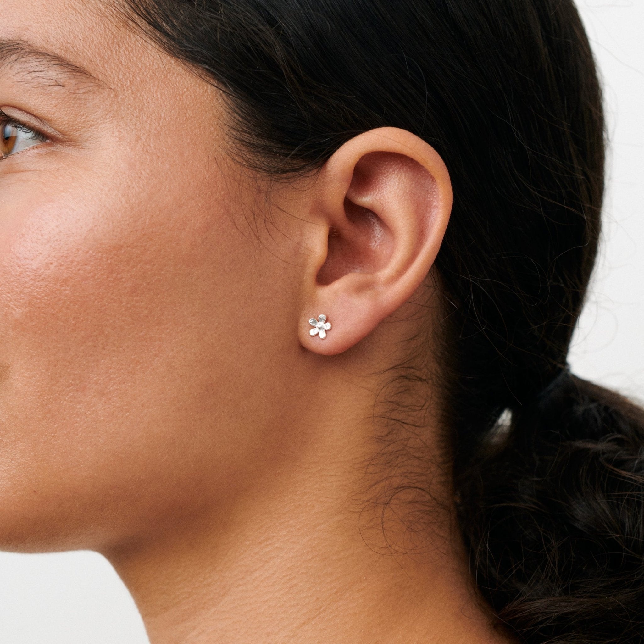 Pernille Corydon Ohrstecker Mini Wild Poppy, Silber