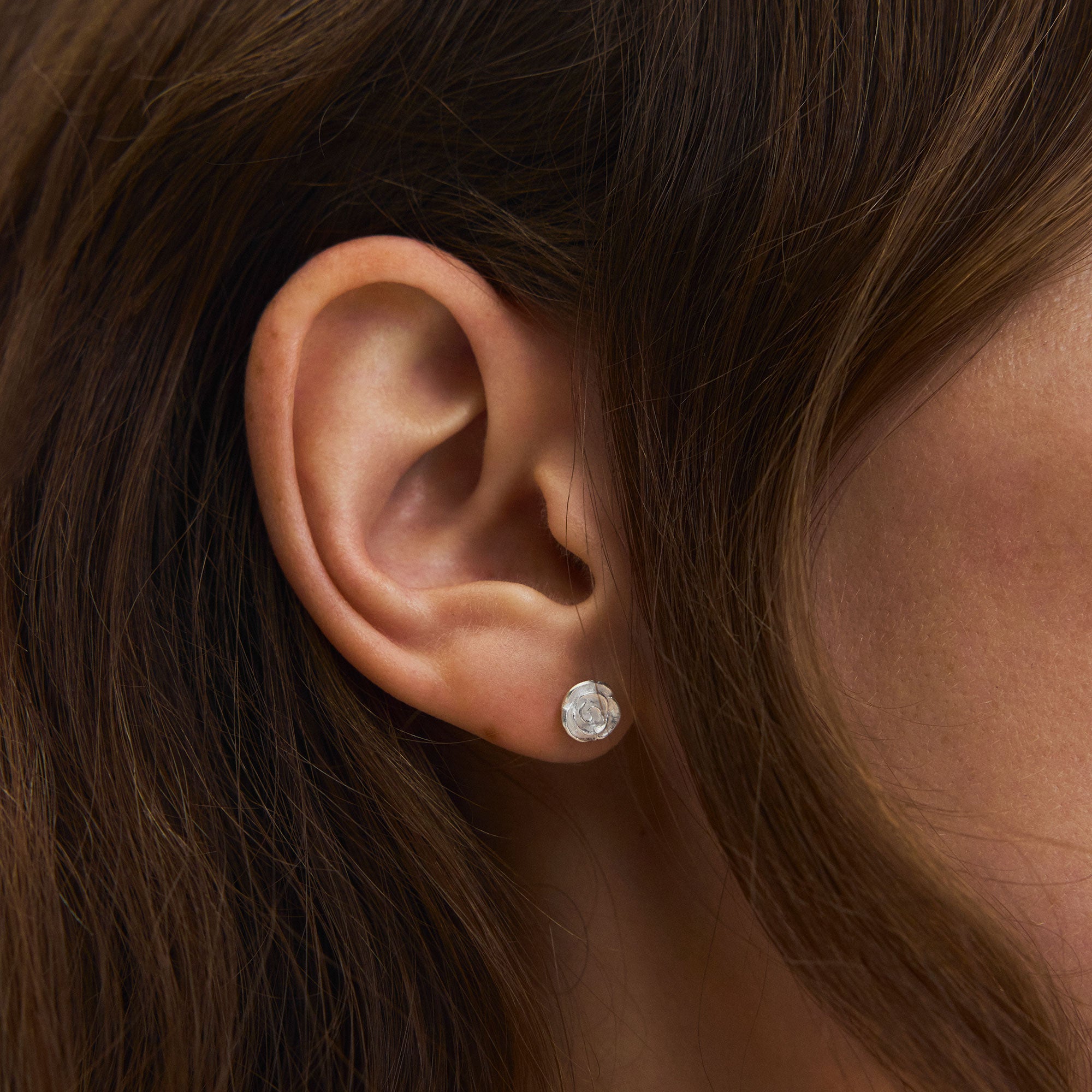 Pernille Corydon Ohrstecker Small Rose, Silber