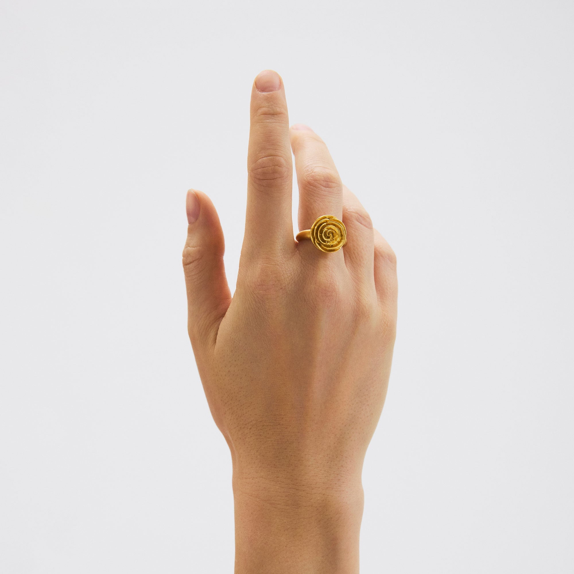 Pernille Corydon Ring Rose, vergoldet