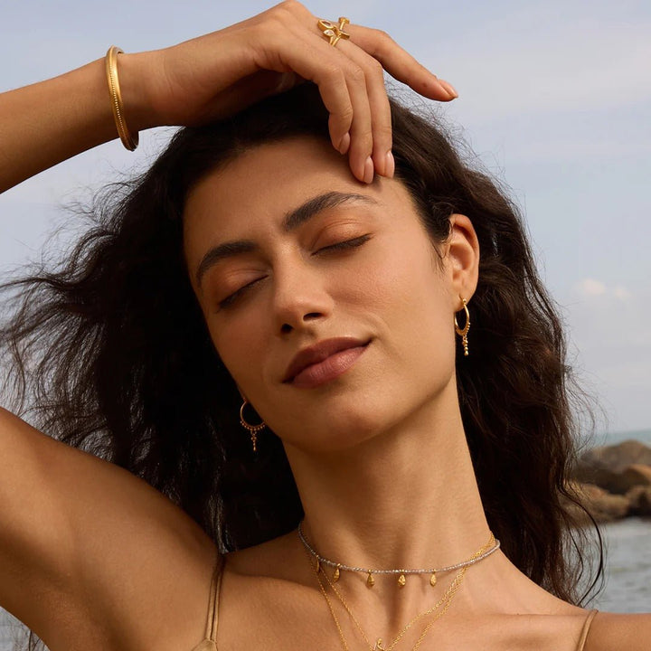 Satya Jewelry Creolen Drops of Beauty Dot, vergoldet