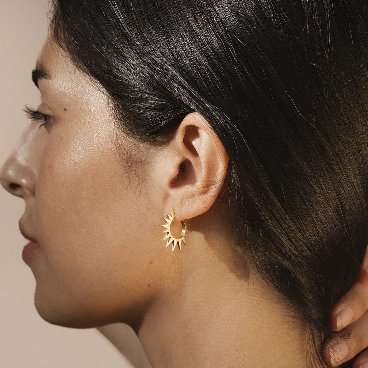 Satya Jewelry Creolen Incandescent Glow Starburst Hoop, vergoldet