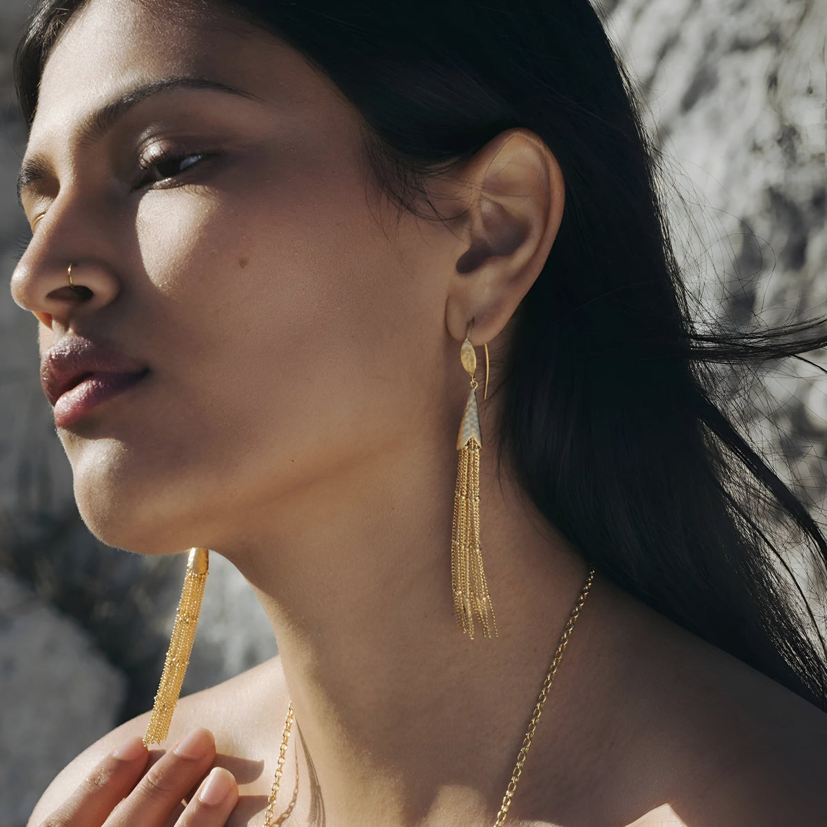 Satya Jewelry Ohrringe Paths in Motion Tassel, vergoldet
