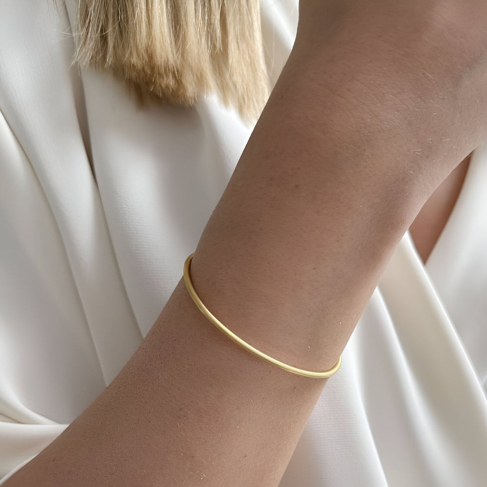 Susi Cala Armreif London Bangle, vergoldet