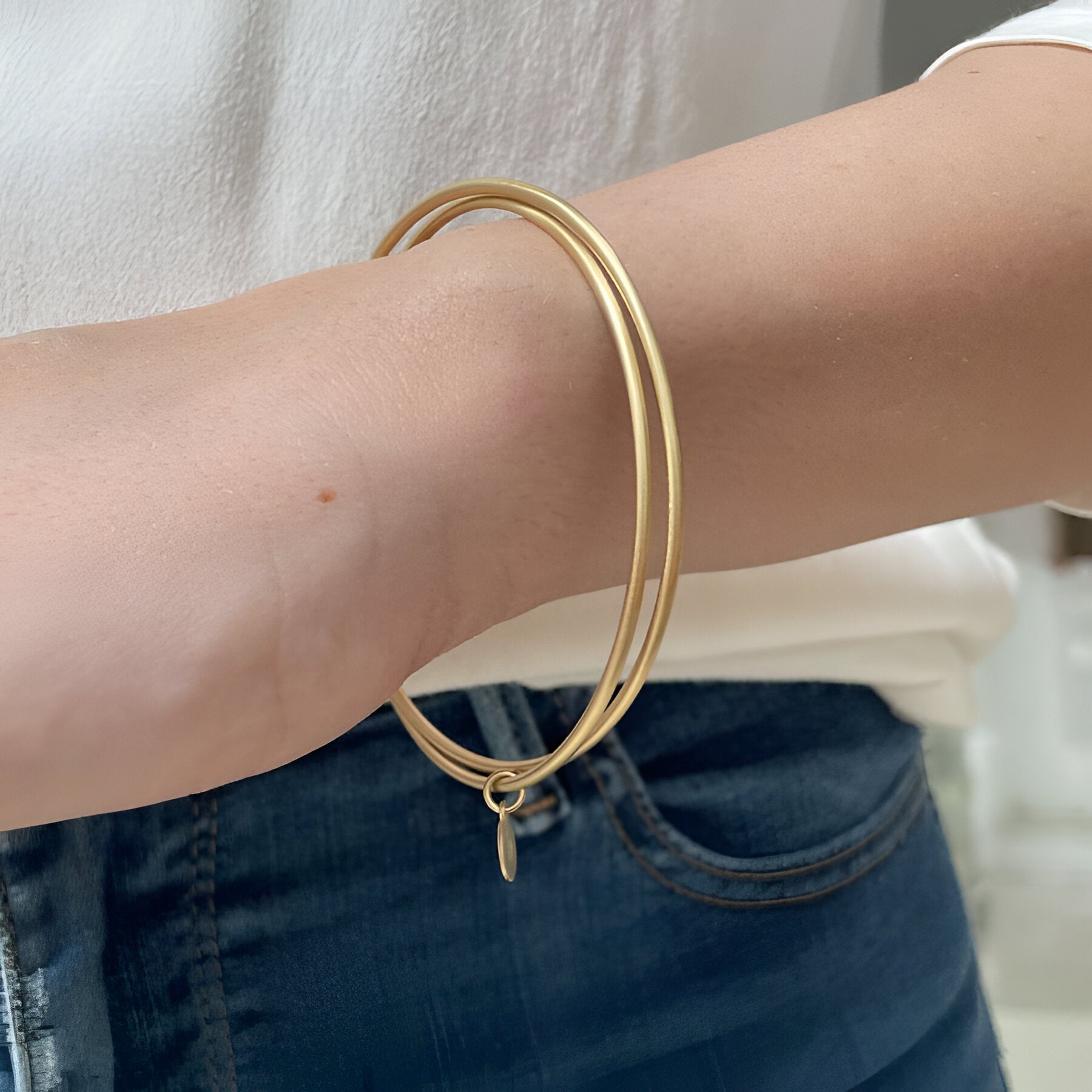 Susi Cala Armreif London Double Circle Bangle, vergoldet