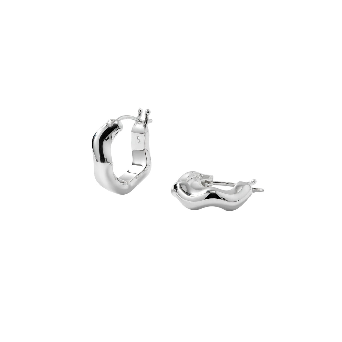 Syster P Creolen Bolded Wavy, Silber