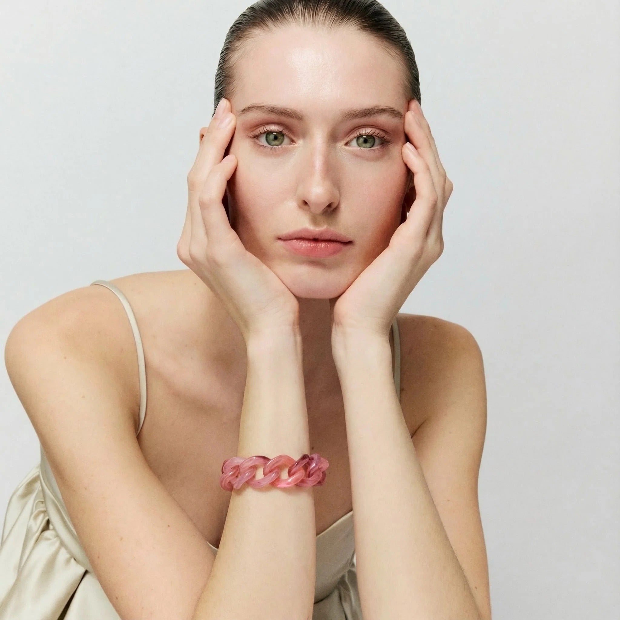 Vanessa Baroni Armband Flat Chain, crystal pink marble, vergoldet