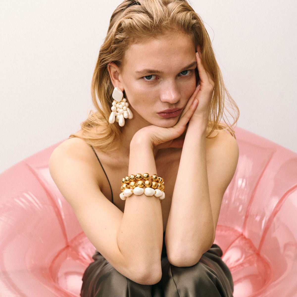 Vanessa Baroni Armband Organic Pearl, pearl, vergoldet