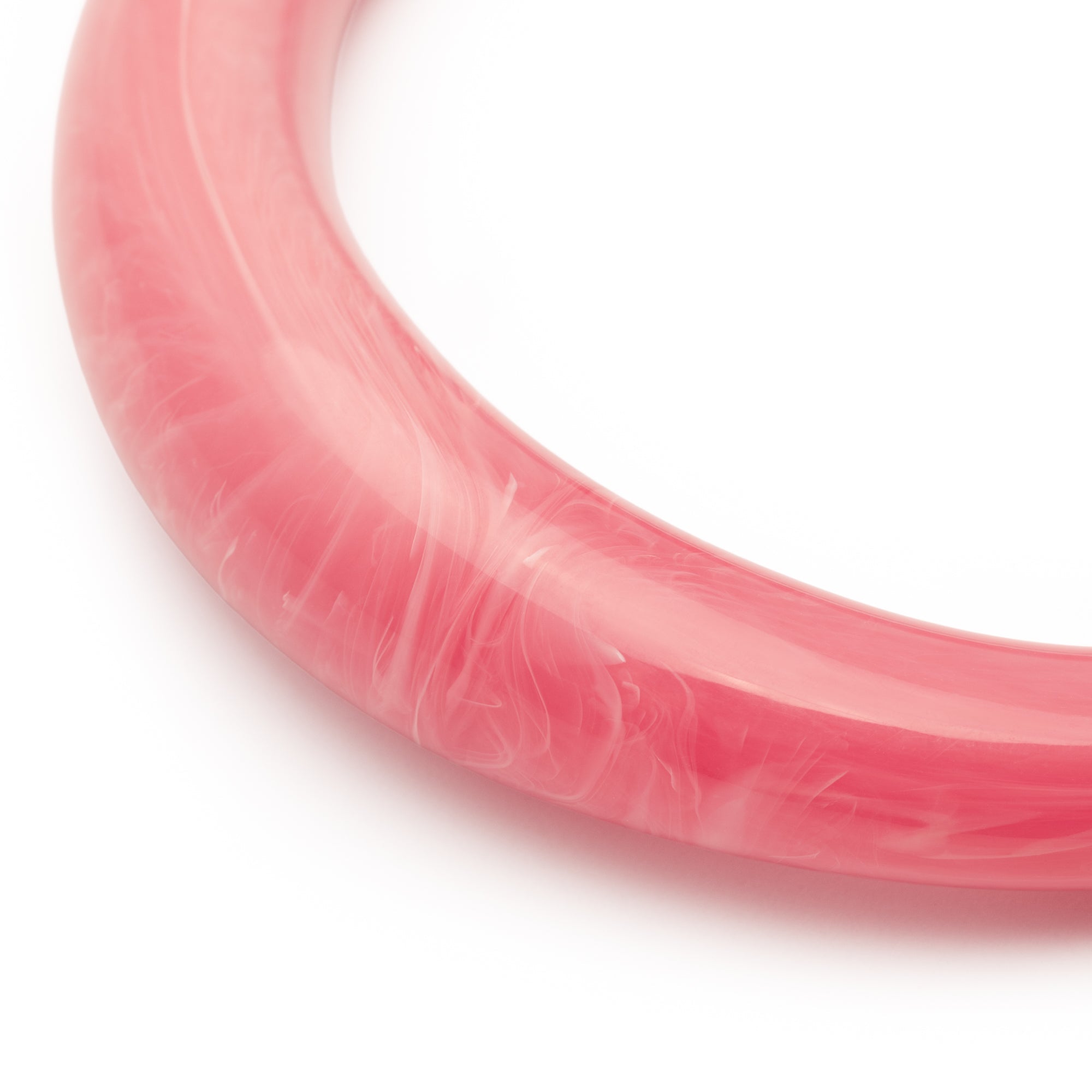 Vanessa Baroni Armreif Big Loop, watermelon marble