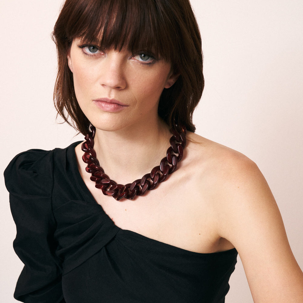 Vanessa Baroni Kette Flat Chain, bordeaux marble, vergoldet