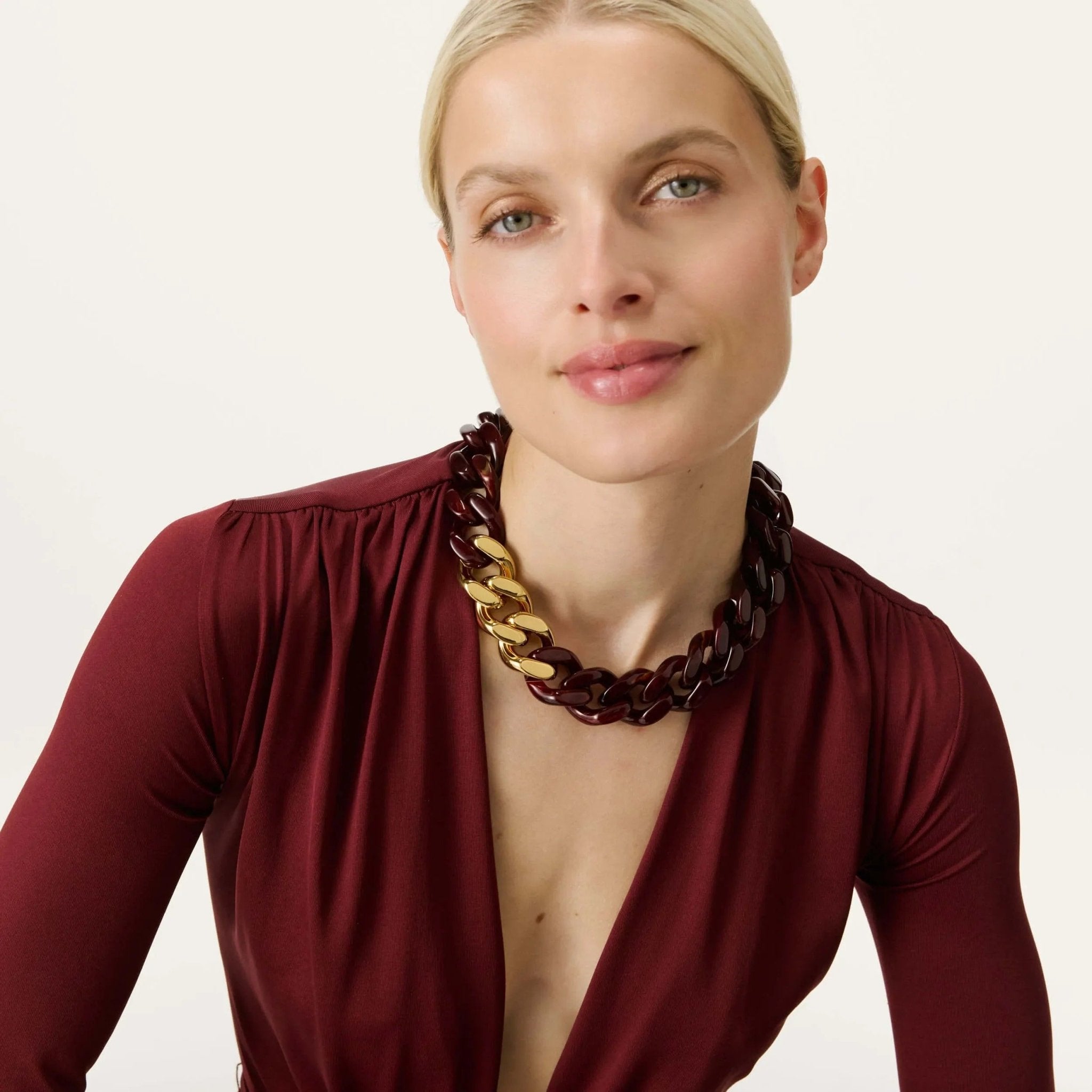 Vanessa Baroni Kette Flat Chain with gold, bordeaux marble, vergoldet