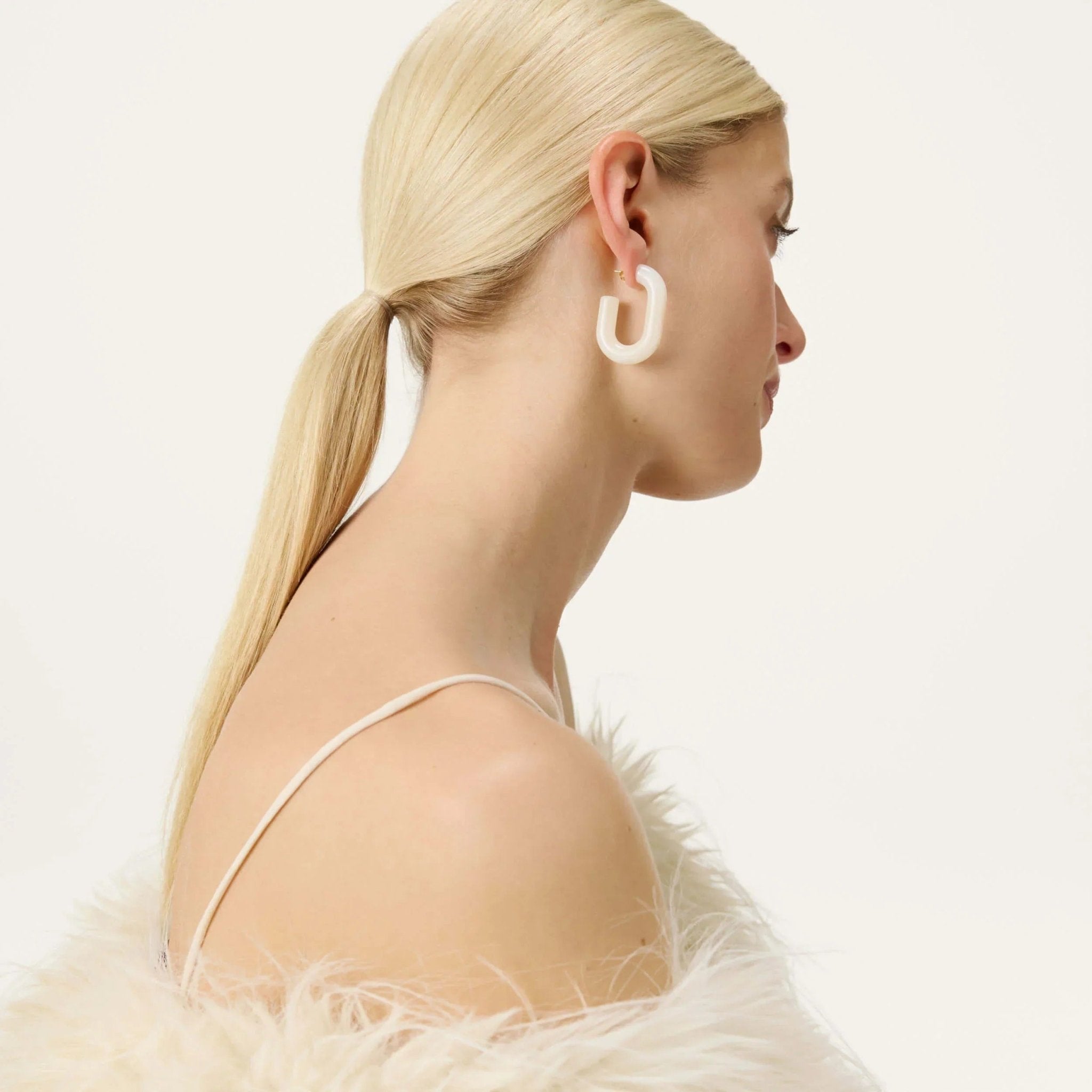 Vanessa Baroni Ohrringe New Oval, pearl marble, vergoldet