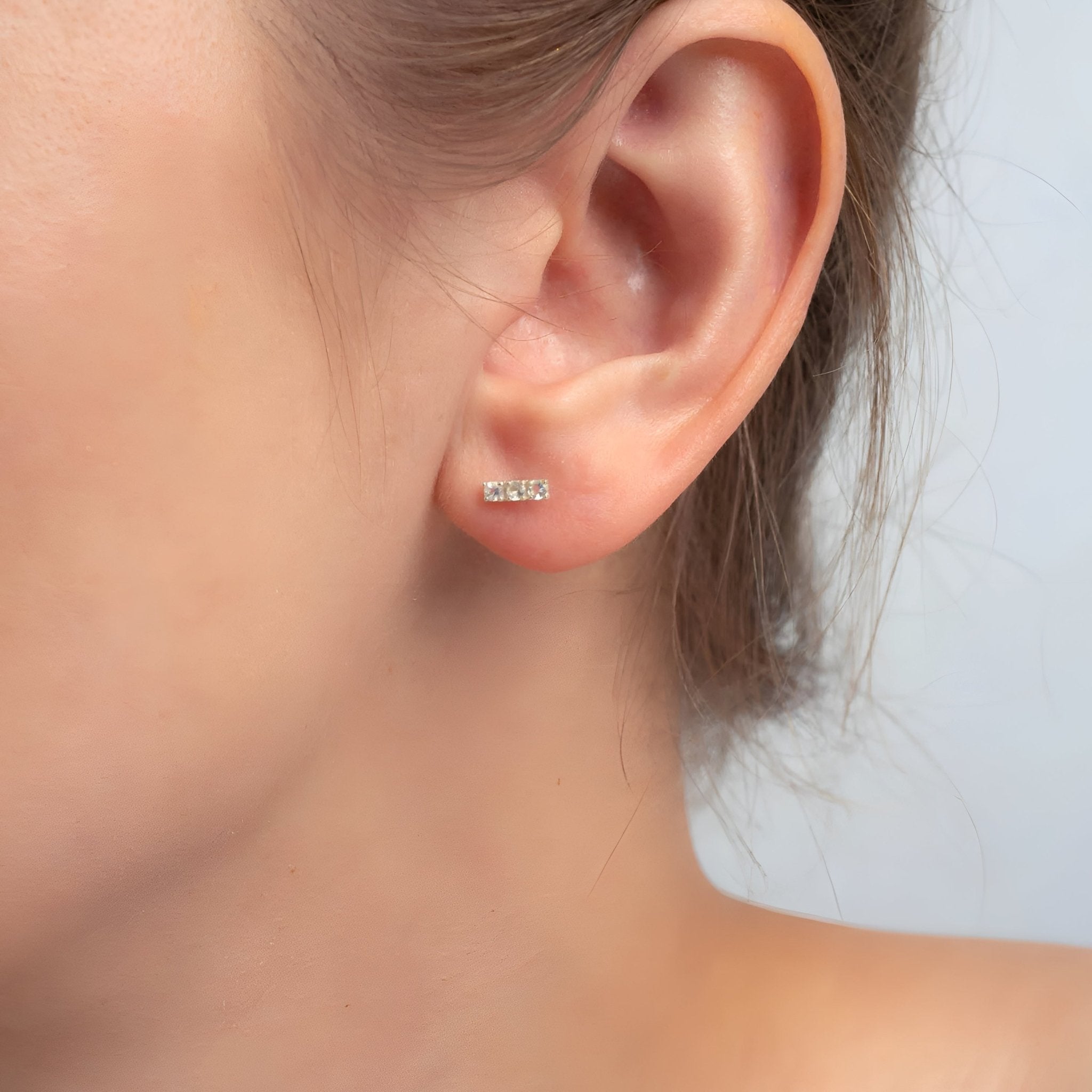 yours.Jewelry Ohrstecker Sweet Lullaby, playful white, Silber