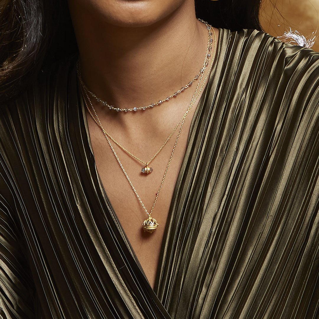 Satya Jewelry Kette Eternal Seeker Labradorite Choker, vergoldet