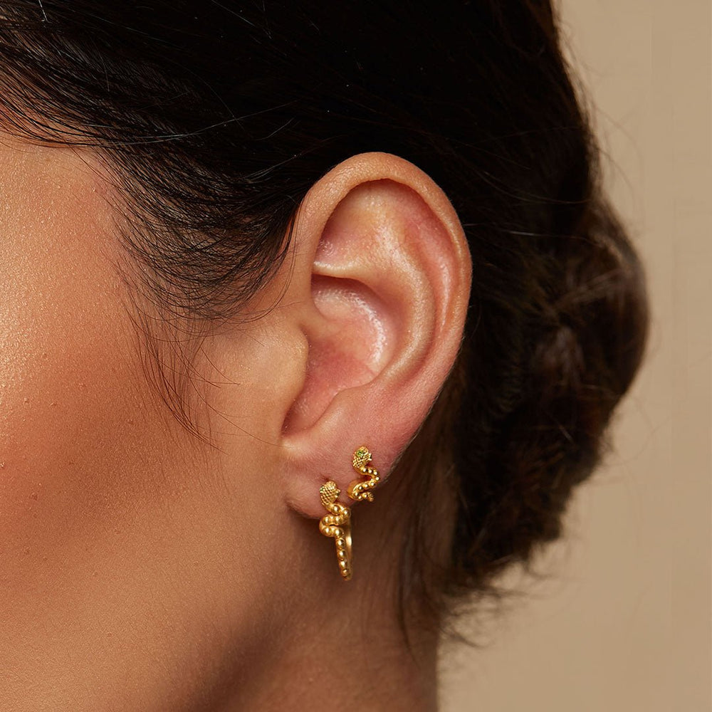 Satya Jewelry Ohrstecker Beauty is Timeless Snake Stud, vergoldet